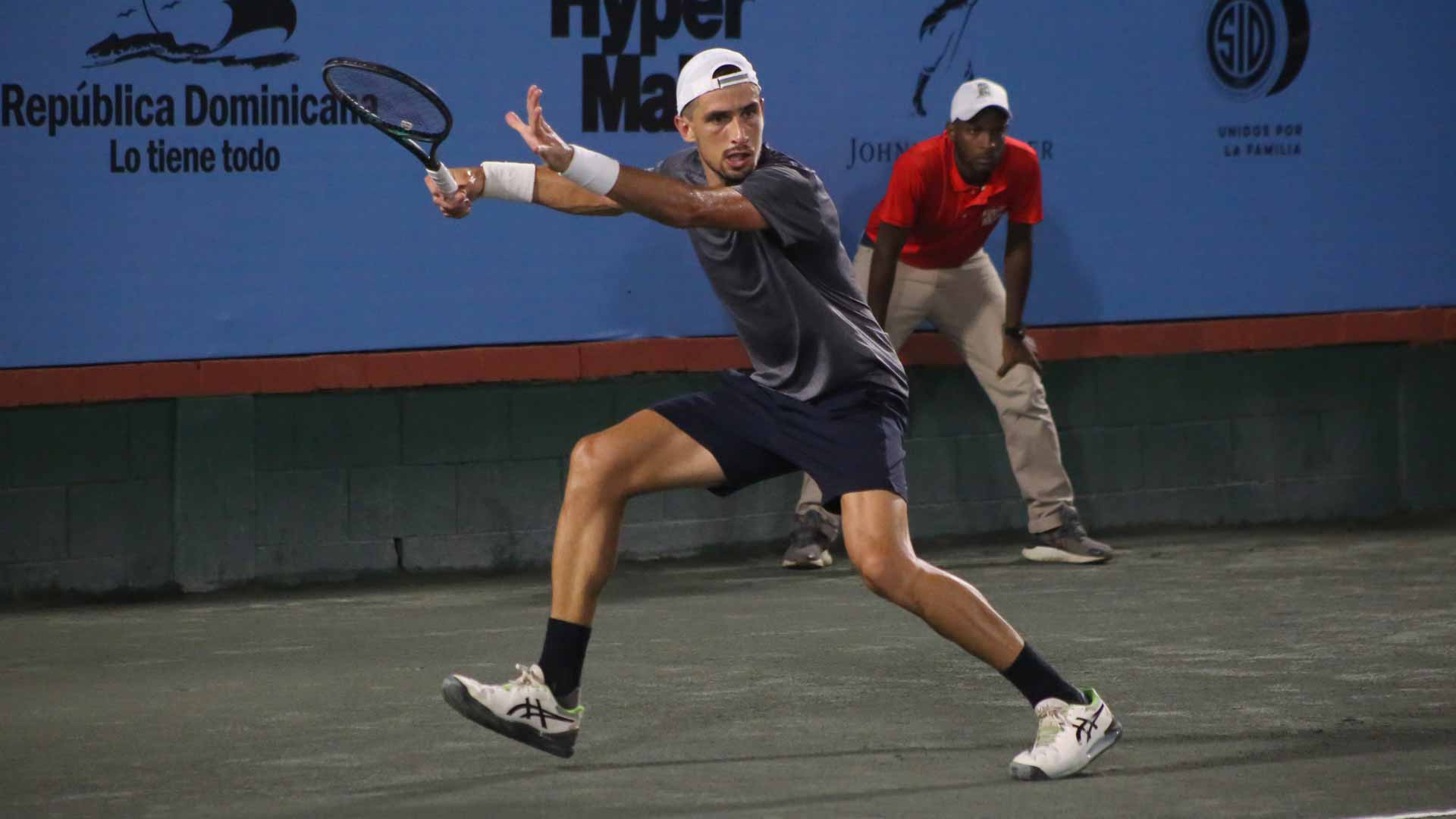 <a href='https://www.atptour.com/en/players/pedro-cachin/cg04/overview'>Pedro Cachin</a> in action Sunday in the Santo Domingo Challenger final.