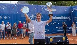 Cedrik-Marcel Stebe is the champion in Como, claiming his ninth career ATP Challenger title.