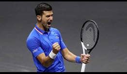 Novak Djokovic gana un partido de individuales contra Frances Tiafoe y un partido de dobles junto a Matteo Berrettini, el sábado en Londres.