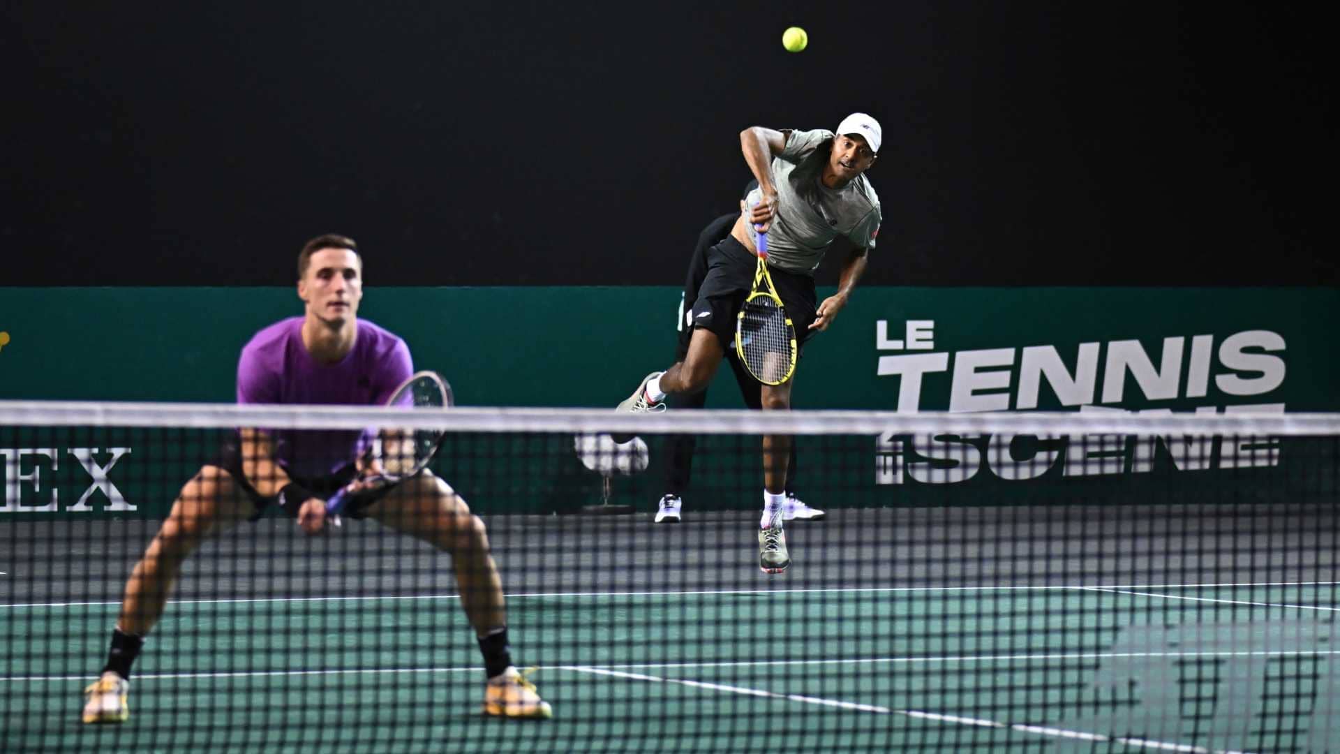 Joe Salisbury and Rajeev Ram survive a two-hour match to open their Paris campaign.
