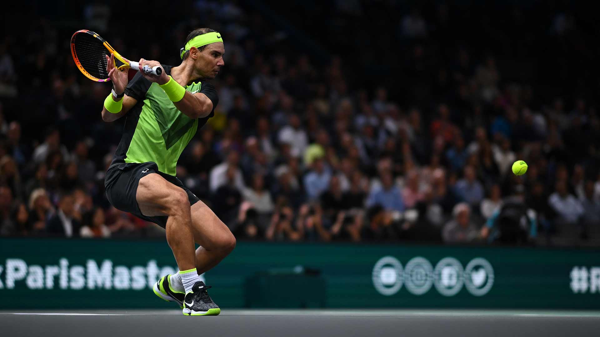 Rafael Nadal cae ante Tommy Paul en París, su primer partido desde el US Open.