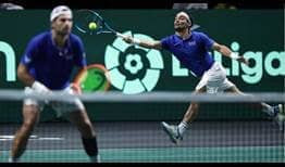 Simone Bolelli and Fabio Fognini clinch a crucial doubles victory for Italy at the Davis Cup Finals on Thursday in Malaga.