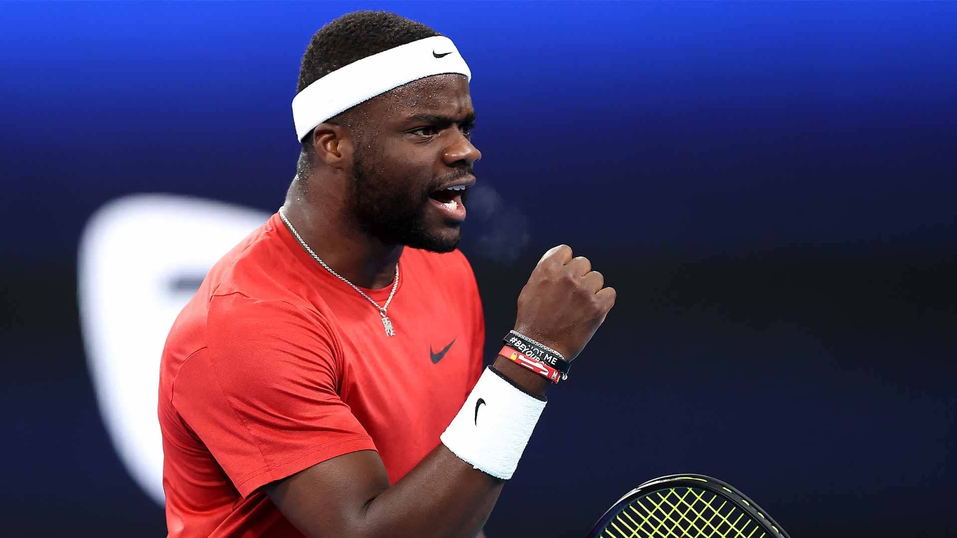Frances Tiafoe downs Kacper Zuk in straight sets on Friday afternoon in Sydney.