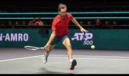 Daniil Medvedev in action against Felix Auger-Aliassime on Friday at the ABN AMRO Open in Rotterdam.