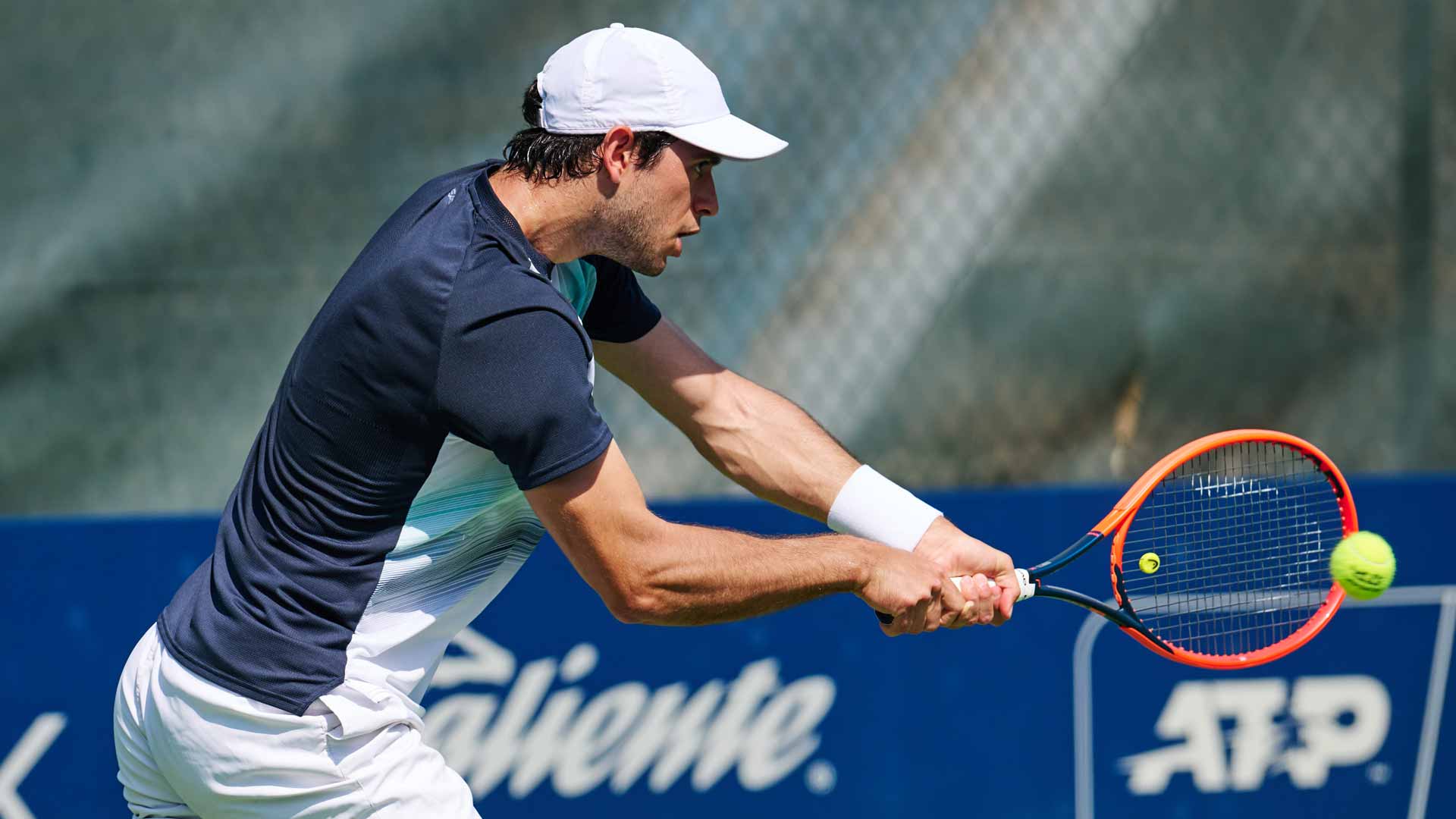 <a href='https://www.atptour.com/en/players/nuno-borges/bt72/overview'>Nuno Borges</a> in early-round action at the 2023 Monterrey Challenger.