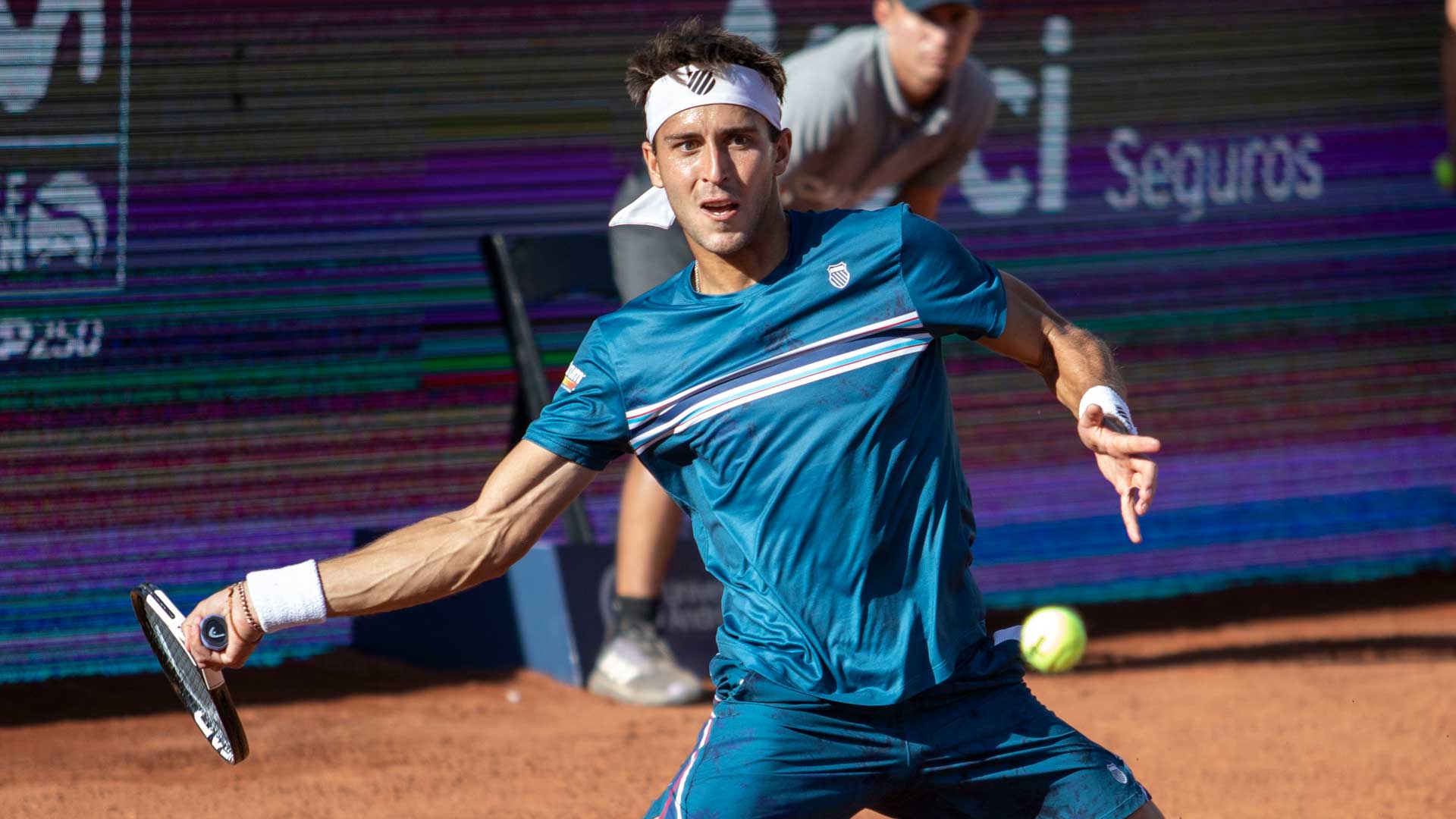 Tomas Martin Etcheverry scores the biggest win of his career by beating second seed Francisco Cerundolo in Santiago.