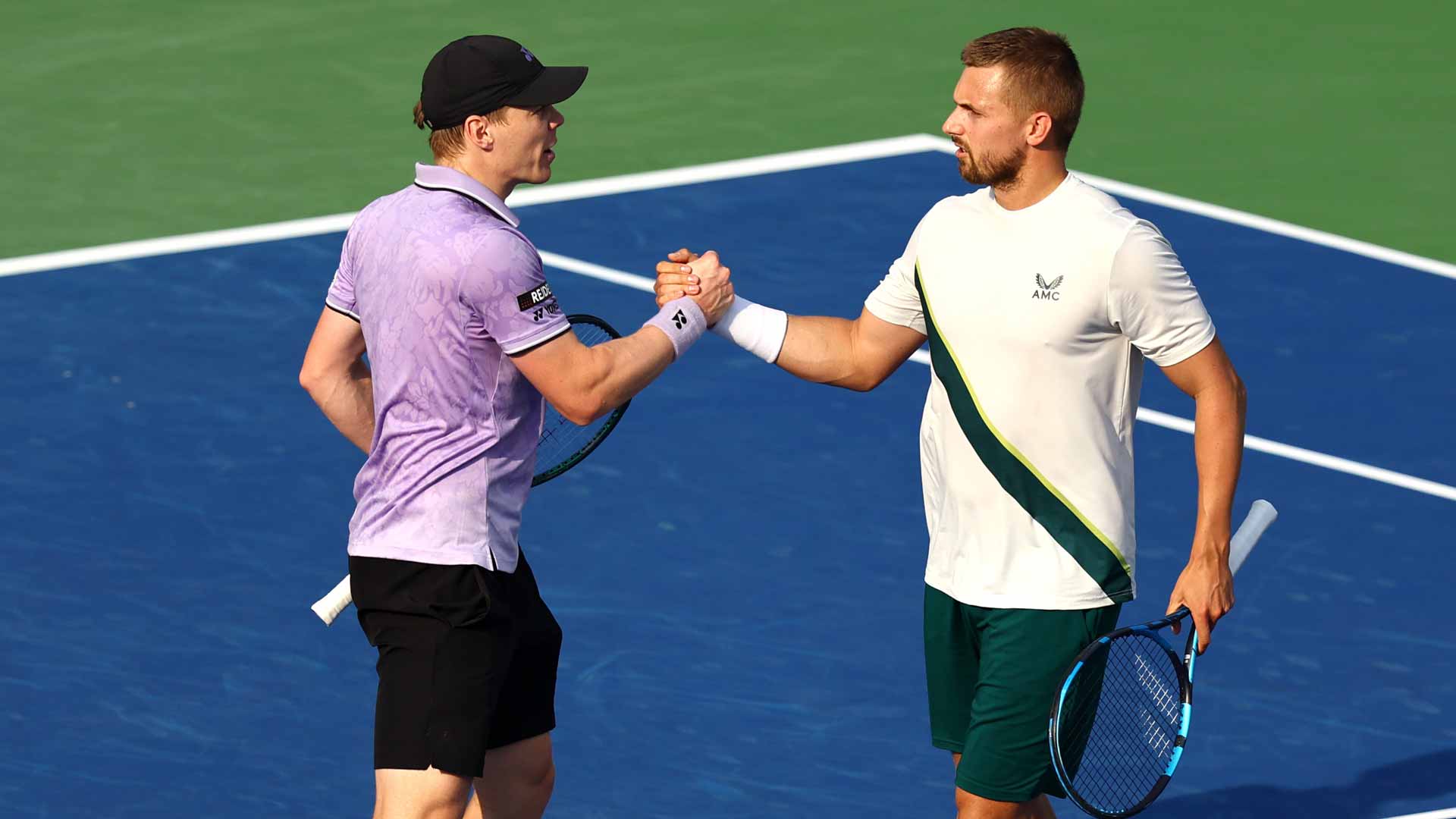 Harri Heliovaara (left) and Lloyd Glasspool during semi-final action at the ATP 500 in Dubai.