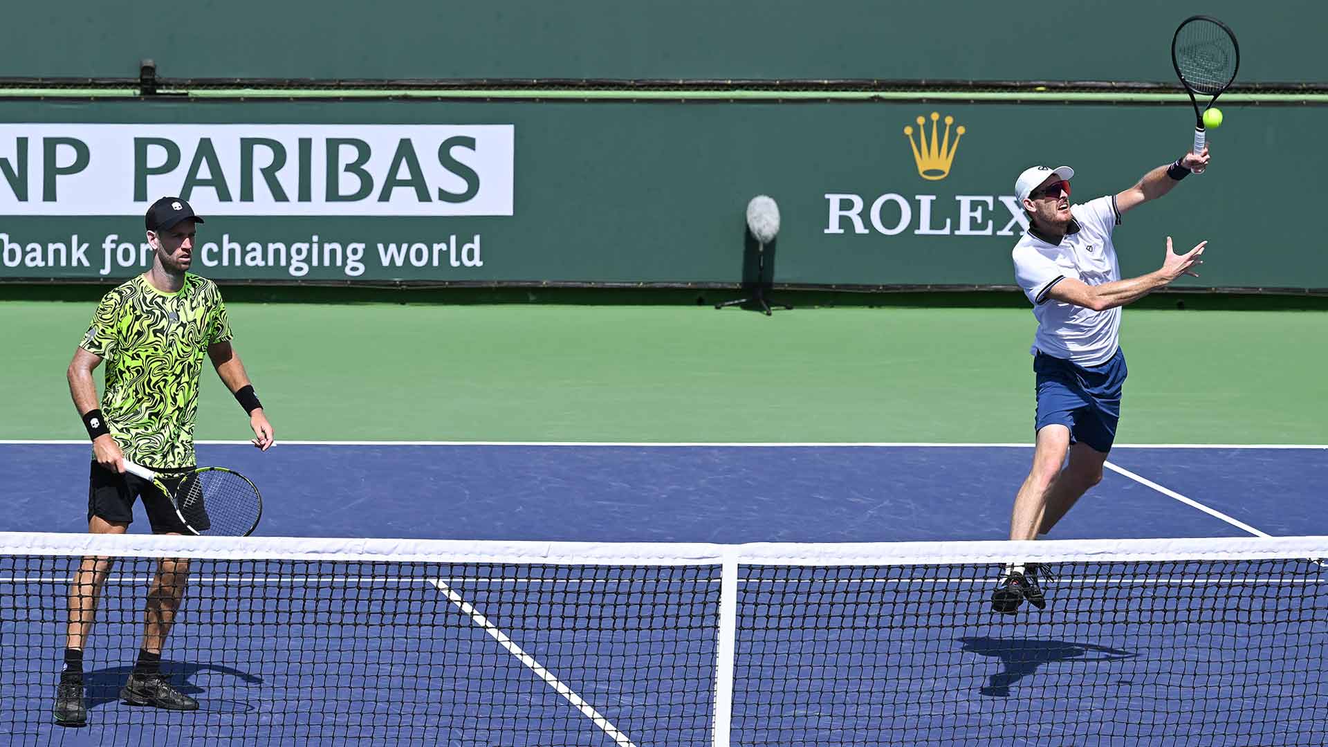 Michael Venus and Jamie Murray book their quarter-final spot at the 2023 BNP Paribas Open with a Match Tie-break victory on Sunday in Indian Wells.