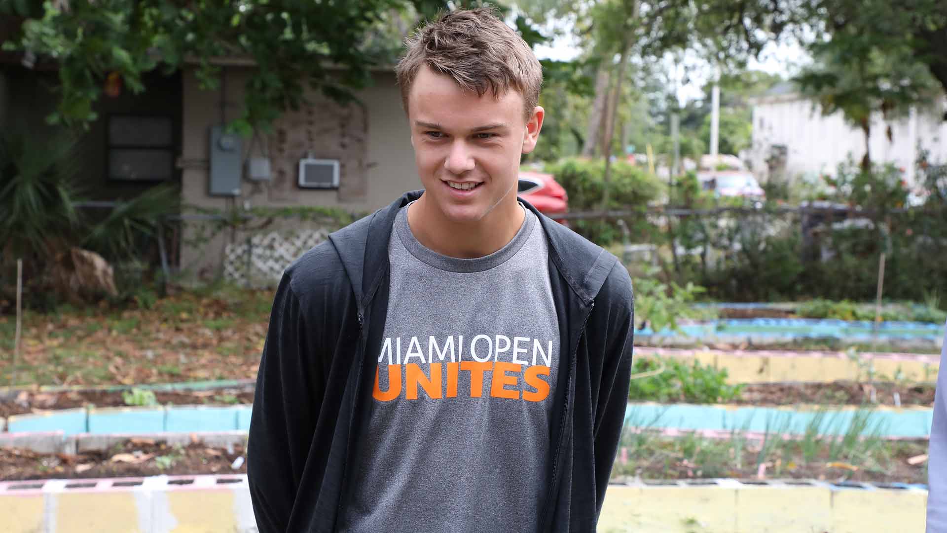 Holger Rune participó en la edición de 'Miami Open Unites' 2023 este lunes.