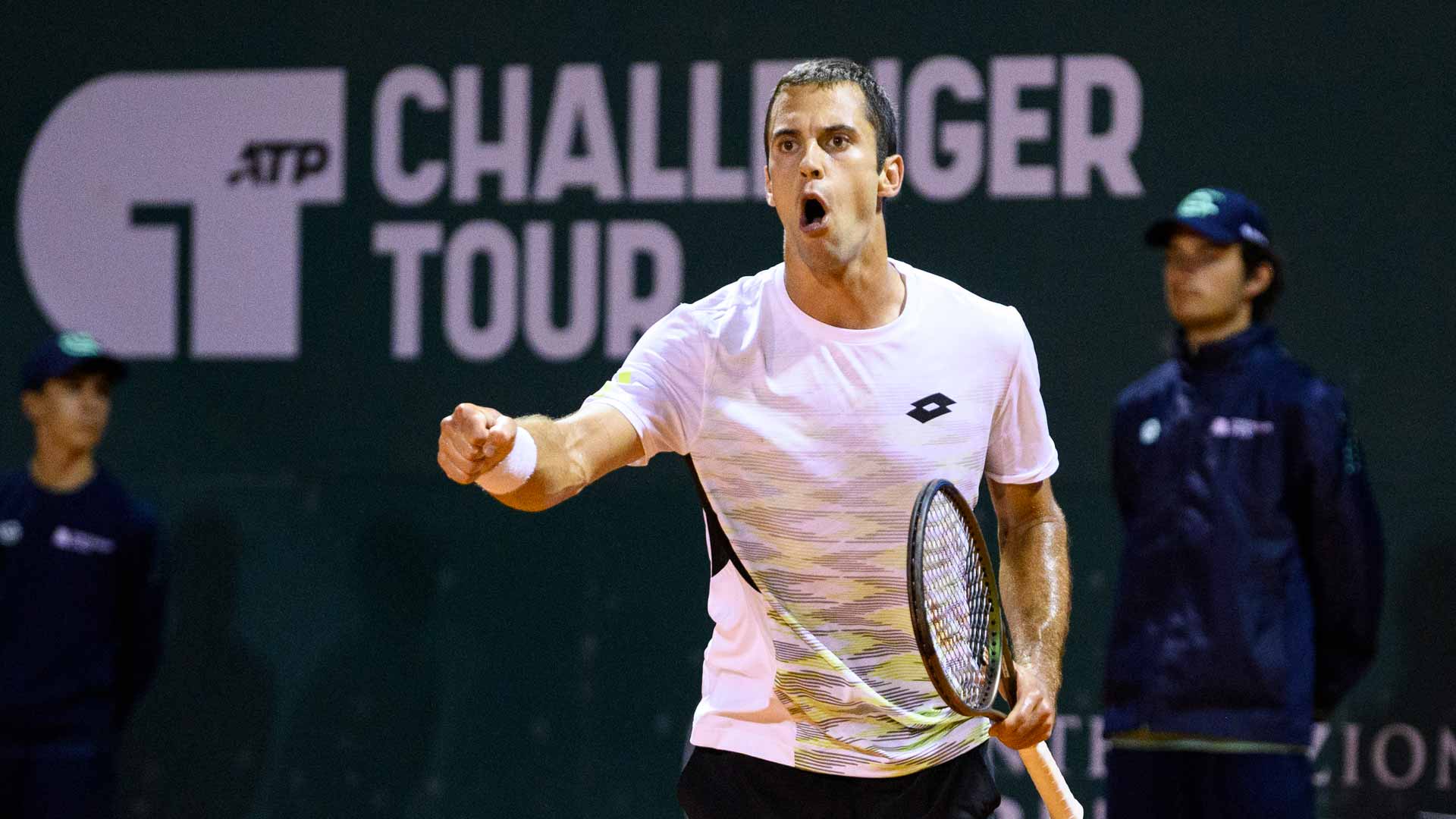 <a href='https://www.atptour.com/en/players/laslo-djere/db63/overview'>Laslo Djere</a> celebrates a semi-final victory at the <a href='https://www.atptour.com/en/scores/archive/cagliari/2861/2023/results'>Sardegna Open</a>.