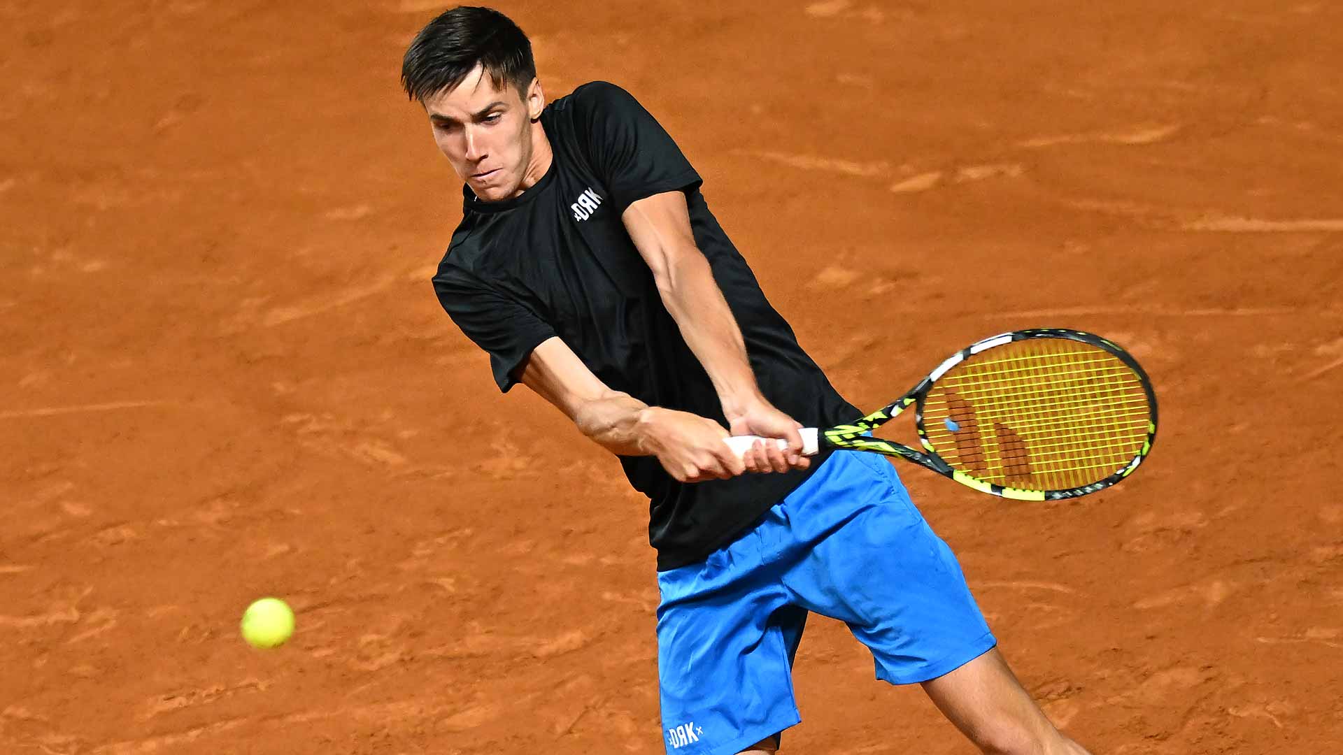 Fabian Marozsan, who upset Carlos Alcaraz in Rome, is competing in Roland Garros qualifying for the first time.