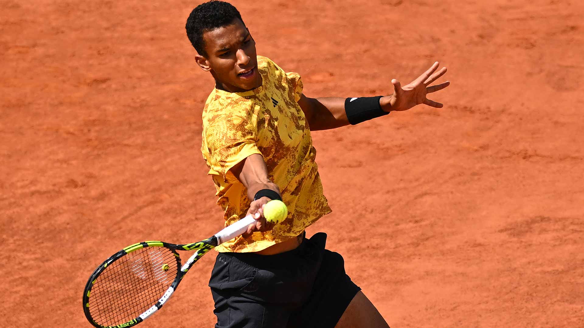 Felix Auger-Aliassime owns a 1-0 ATP Head2Head series lead against Fabio Fognini.