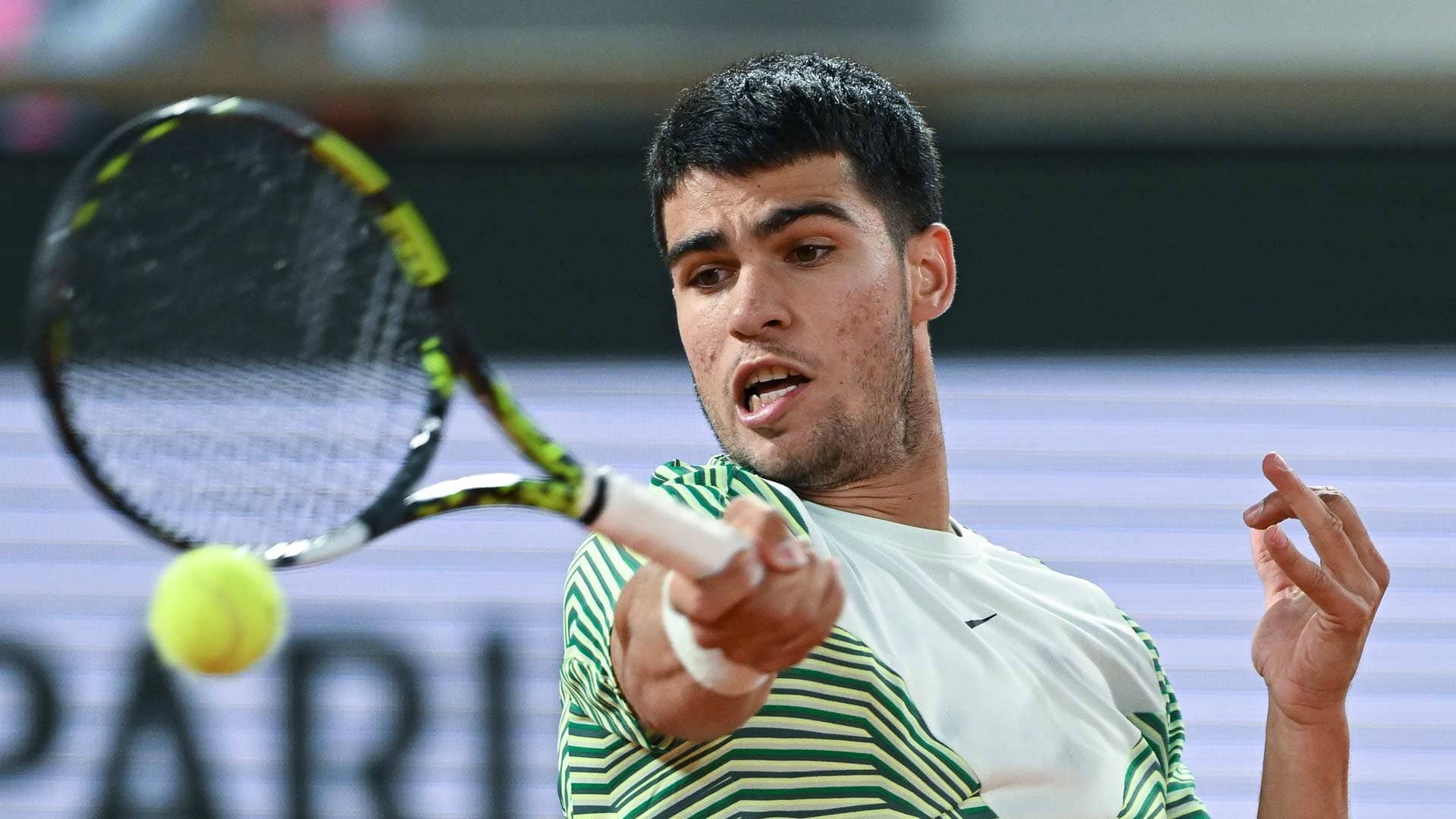Carlos Alcaraz meets Lorenzo Musetti for the second time in the Roland Garros fourth round.