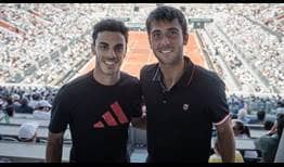 Francisco Cerúndolo y Tomás Etcheverry crecieron juntos, son amigos y ahora buscan seguir avazando en Roland Garros. 