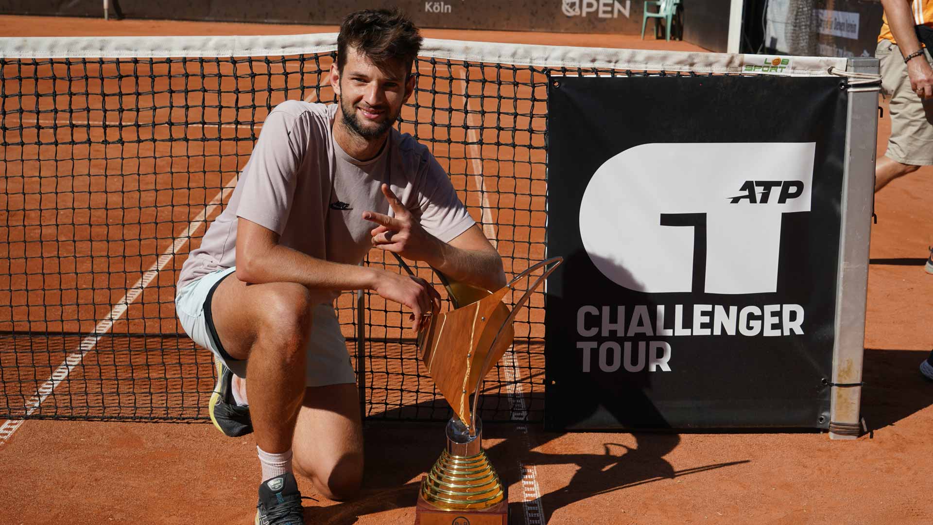 <a href='https://www.atptour.com/en/players/ivan-gakhov/ge28/overview'>Ivan Gakhov</a> is crowned champion in Troisdorf, Germany.