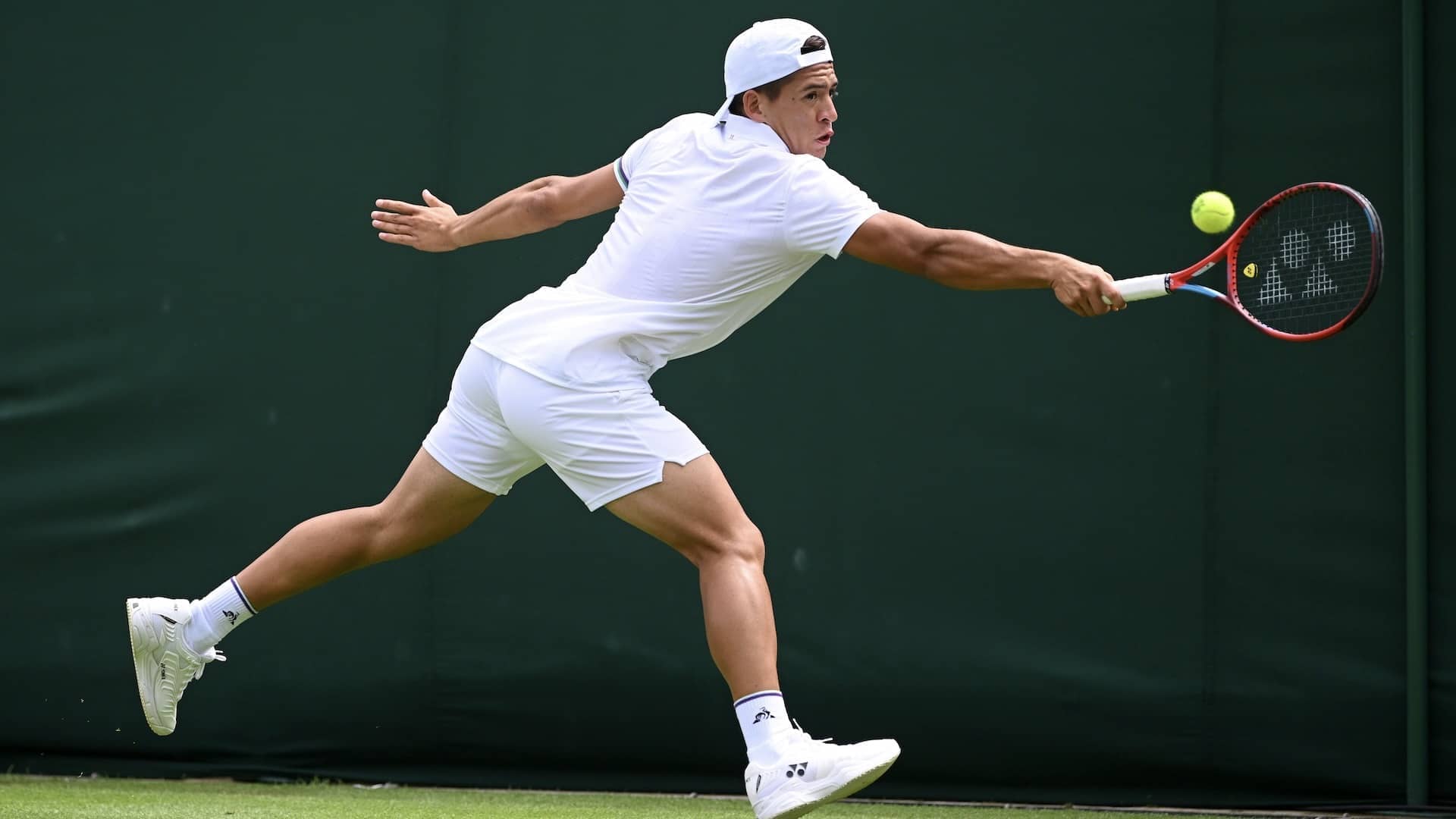 Sebastián Báez derrotó a Nuno Borges en Eastbourne.