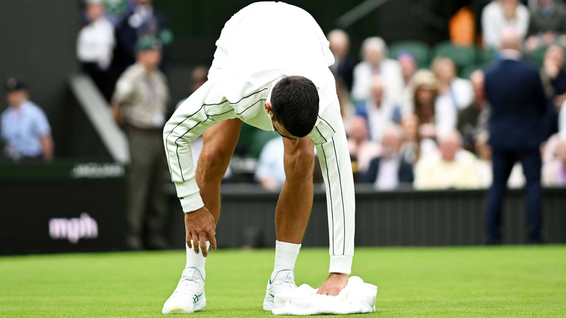 Djokovic Leads As Play Resumes After Rain On Day 1 At Wimbledon ATP Tour Tennis