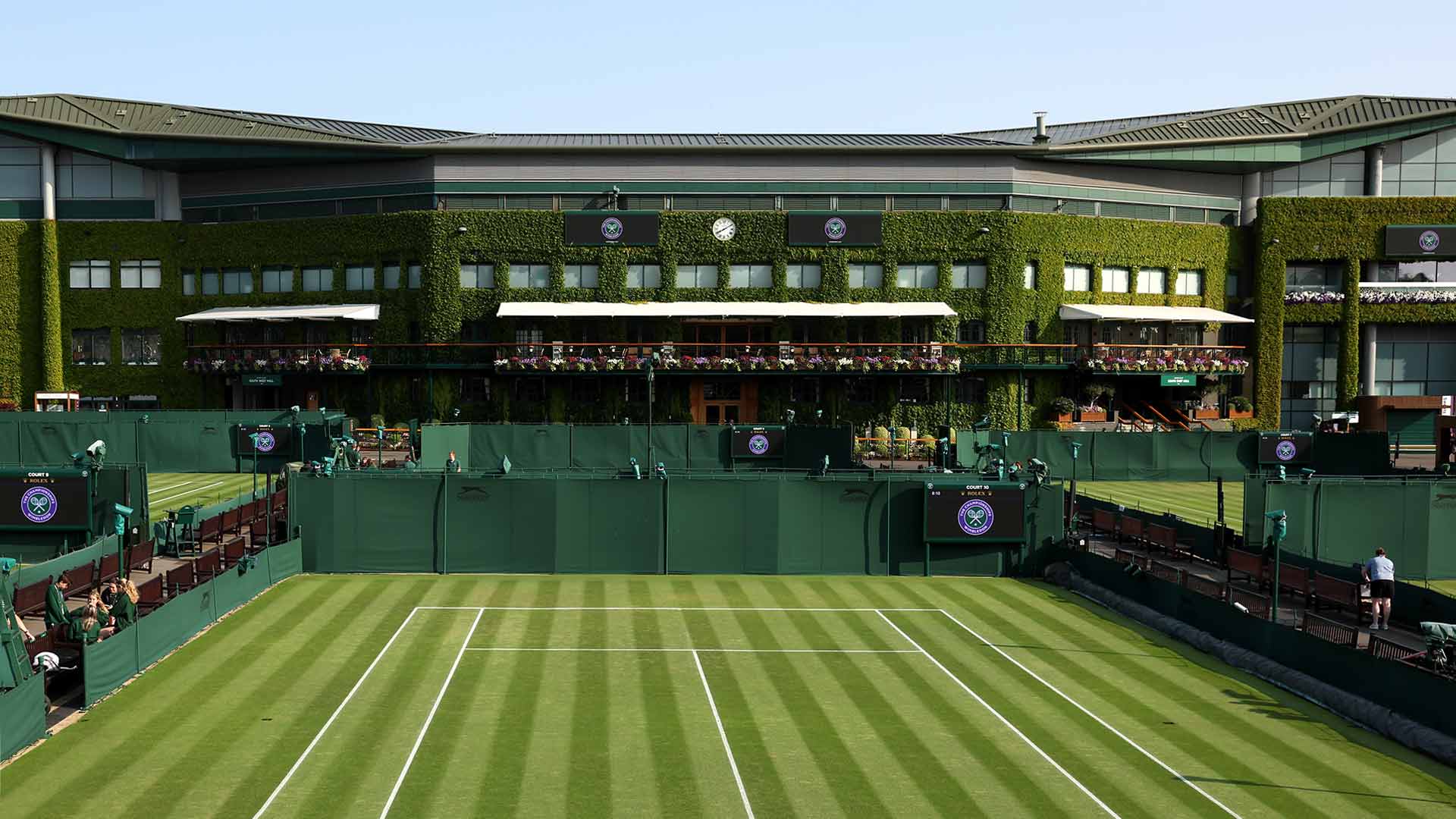 The first-round action at Wimbledon has resumed after a rain delay on Monday afternoon.