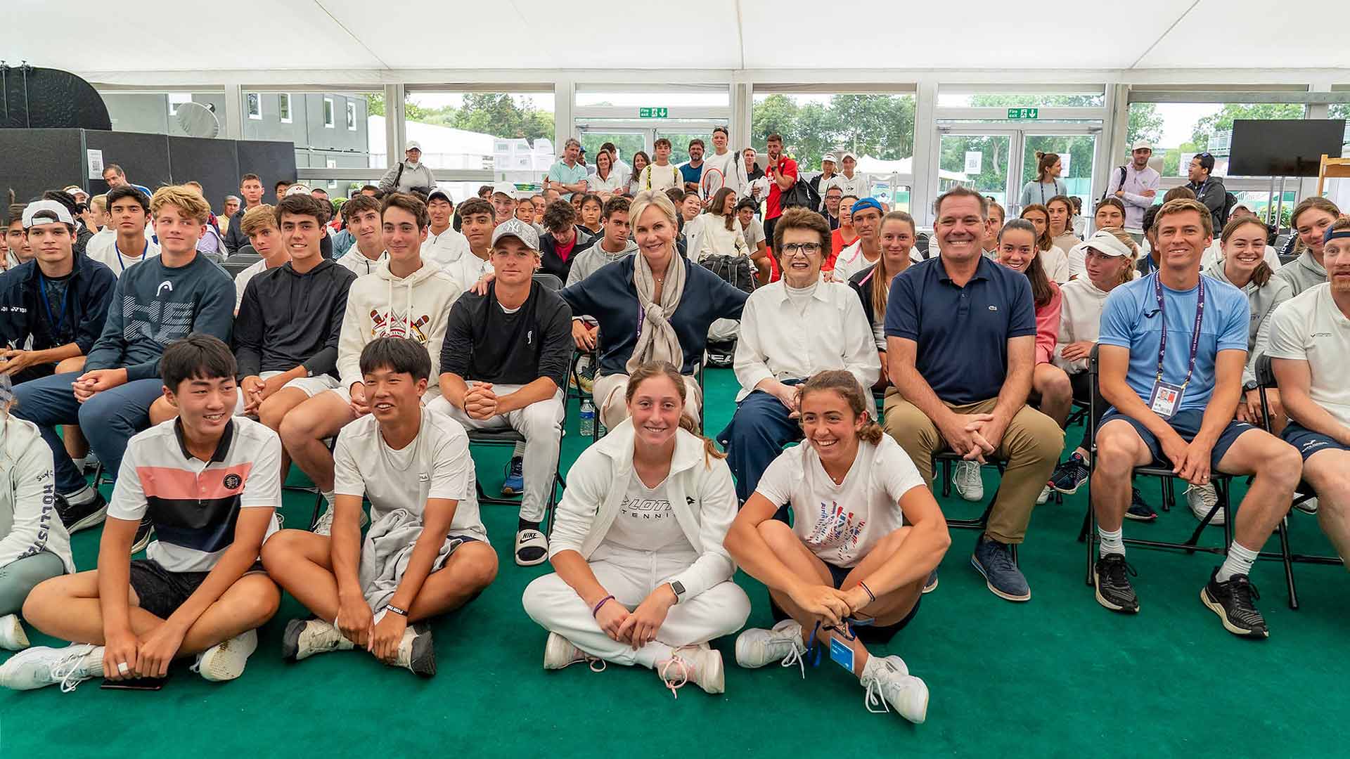 Former World No. 74 Nicolas Pereira and current No. 188 Kimmer Coppejans joined Billie Jean King on Tuesday at Wimbledon's Junior Education Session.