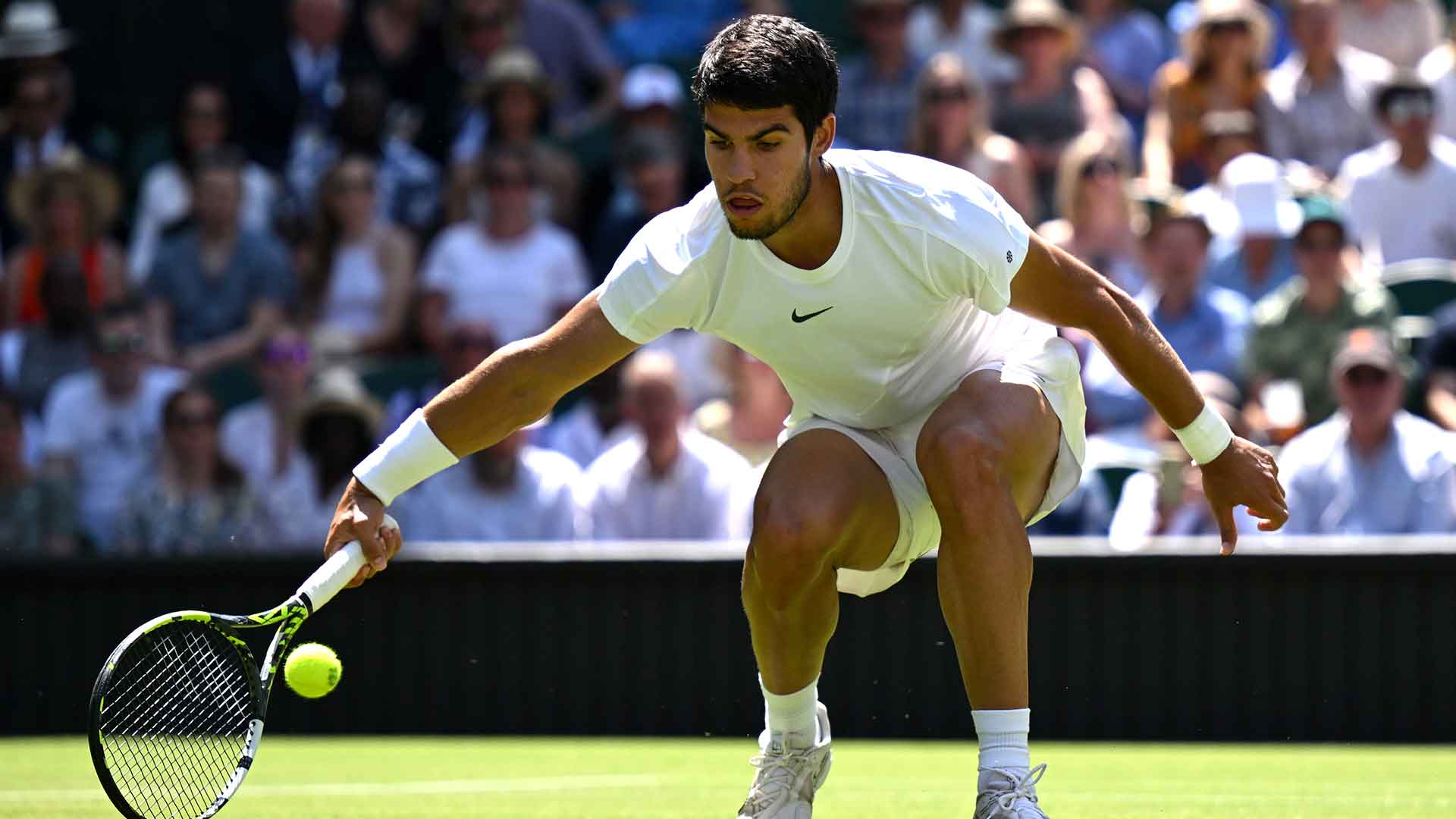 Carlos Alcaraz Continues Wimbledon Quest | ATP Tou