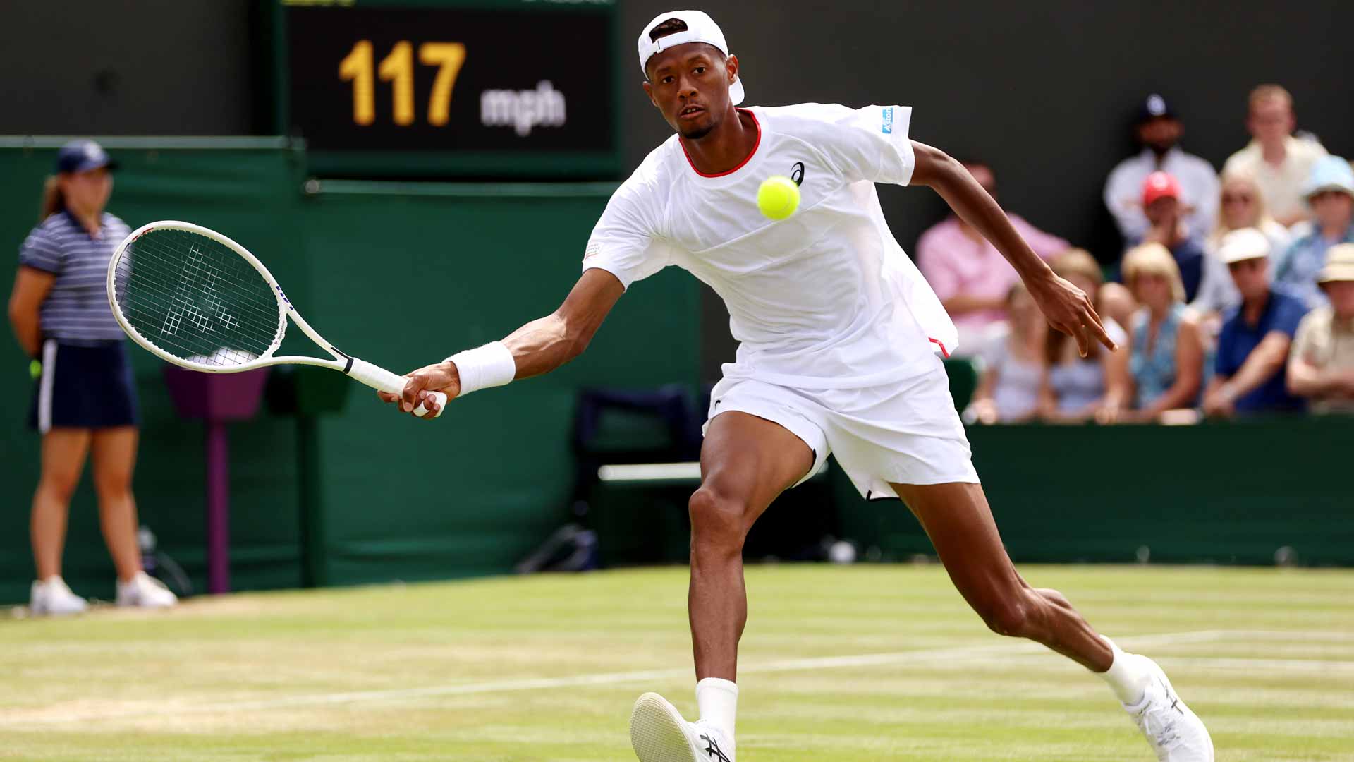 In his Wimbledon main-draw debut, Christopher Eubanks is into the quarter-finals.