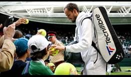 Medvedev-Wimbledon-2023-QF-Autographs