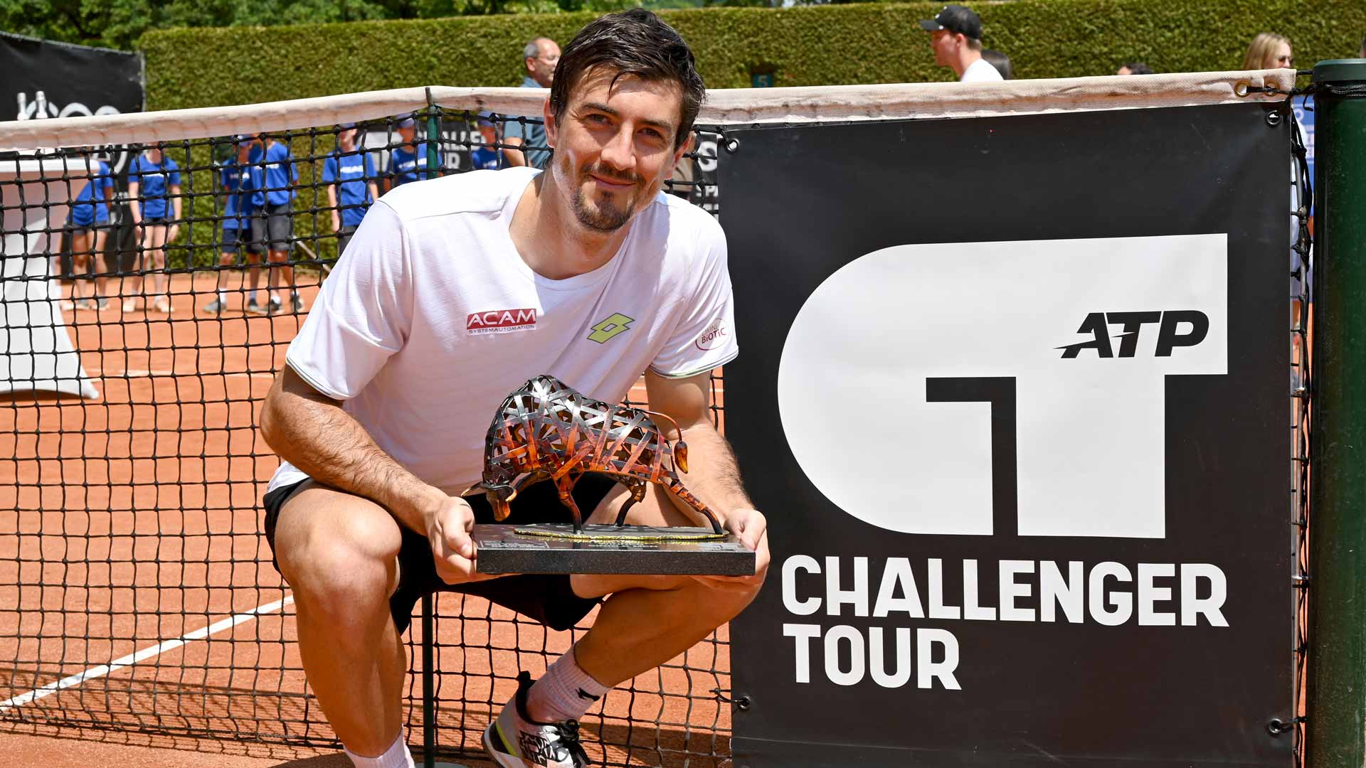 <a href='https://www.atptour.com/en/players/sebastian-ofner/o513/overview'>Sebastian Ofner</a> wins the ATP Challenger Tour 125 event in Salzburg, Austria.