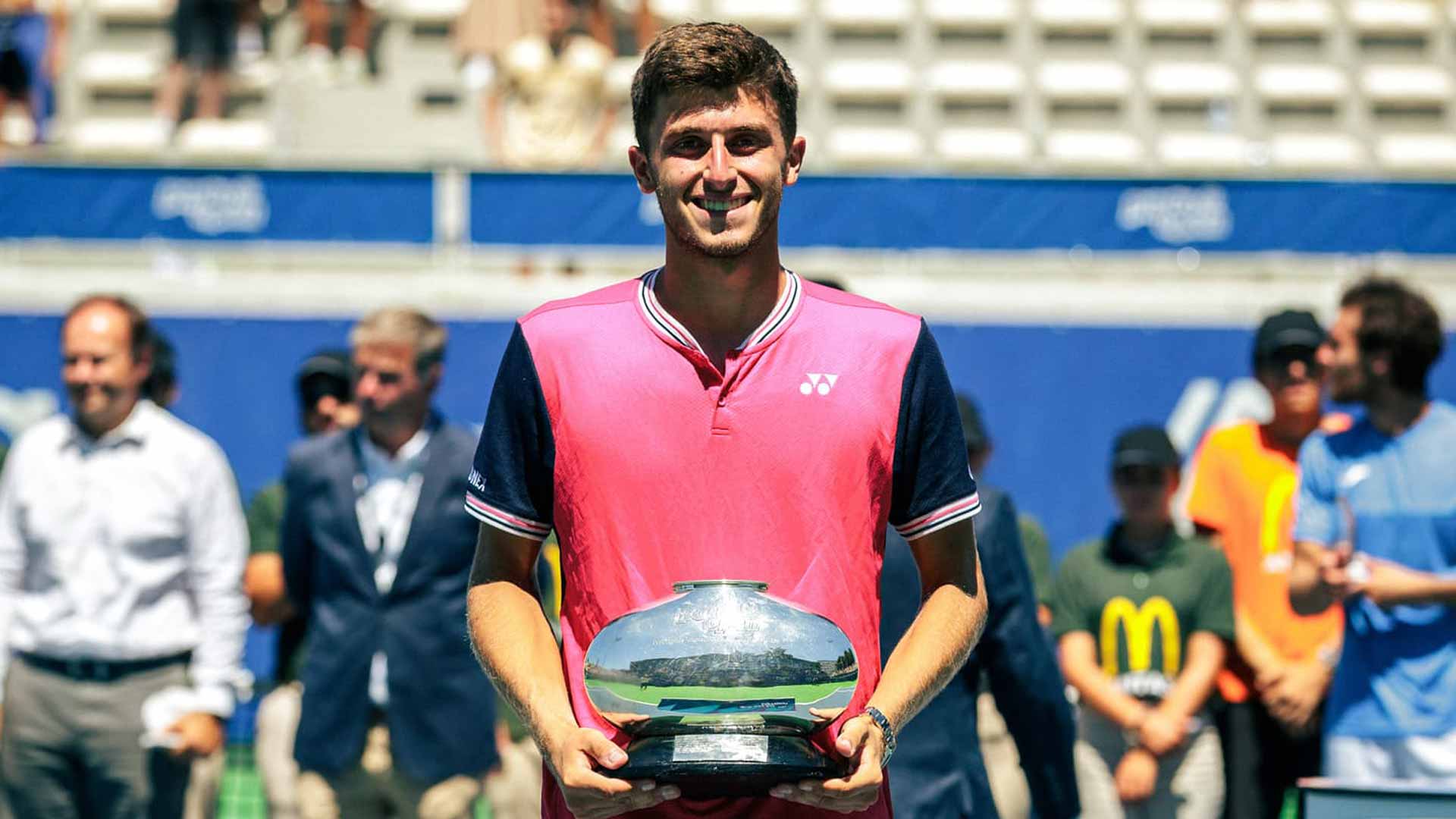 Luca Nardi wins the ATP Challenger Tour 125 event in Porto, Portugal.