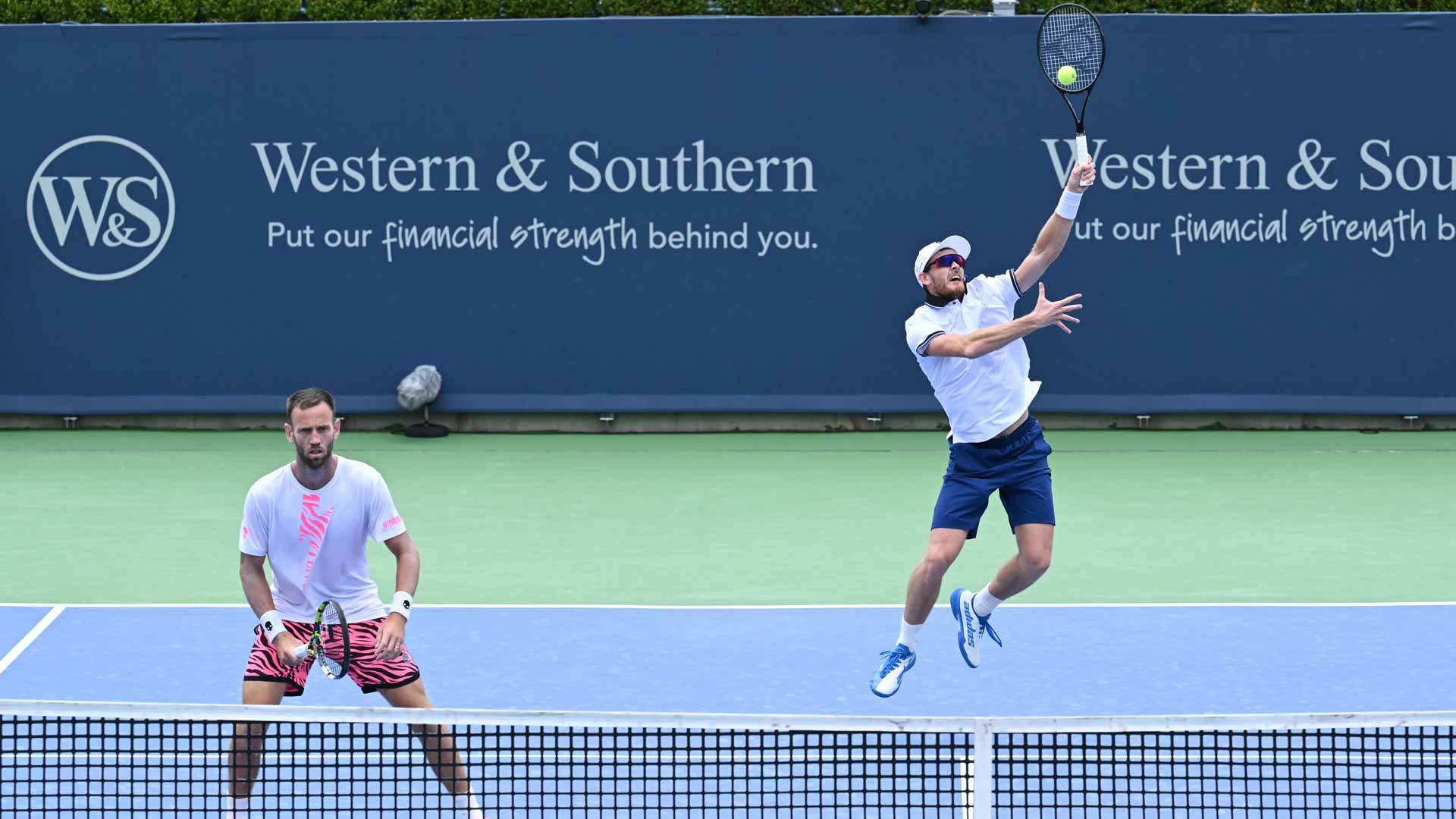 Michael Venus (left) and Jamie Murray in action Thursday at the Western & Southern Open.