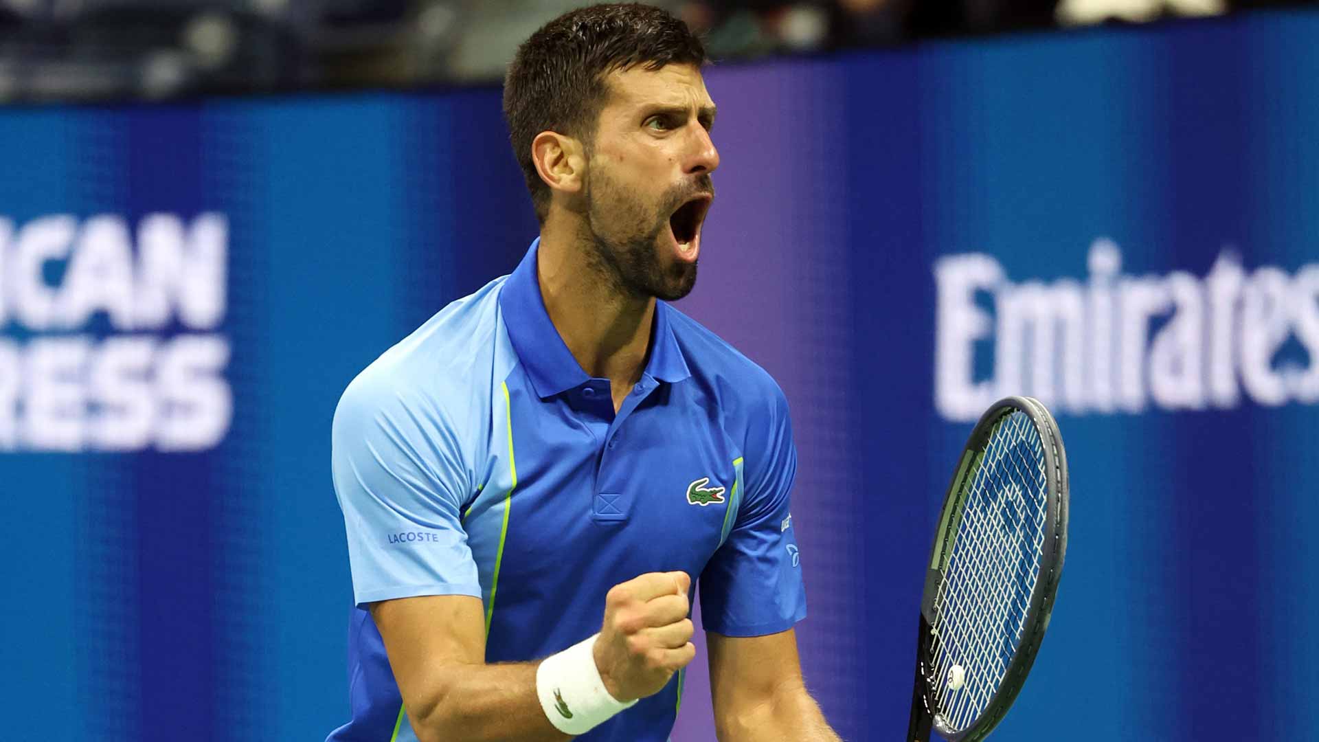 Novak Djokovic durante su partido de tercera ronda en el US Open 2023 ante Laslo Djere.