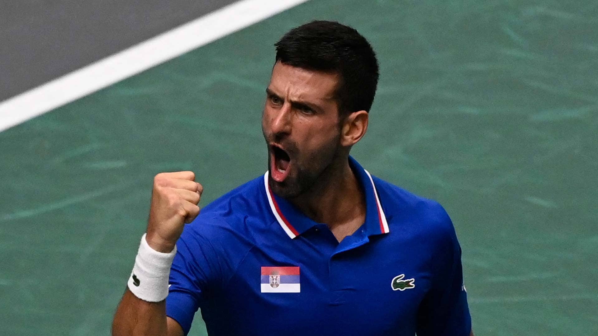 Novak Djokovic wins his 13th straight tour-level match.