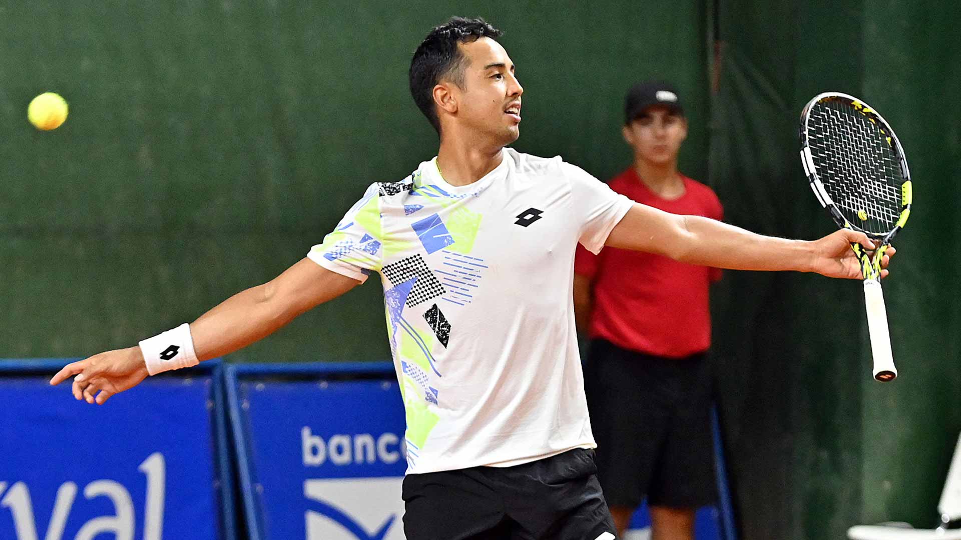 <a href='https://www.atptour.com/en/players/hugo-dellien/da31/overview'>Hugo Dellien</a> wins the Challenger 75 event in Curitiba, Brazil.