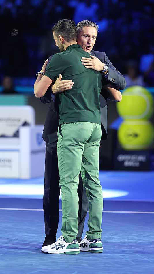 ATP Chairman <a href='https://www.atptour.com/en/players/andrea-gaudenzi/g254/overview'>Andrea Gaudenzi</a> embraces year-end No. 1 <a href='https://www.atptour.com/en/players/novak-djokovic/d643/overview'>Novak Djokovic</a>.