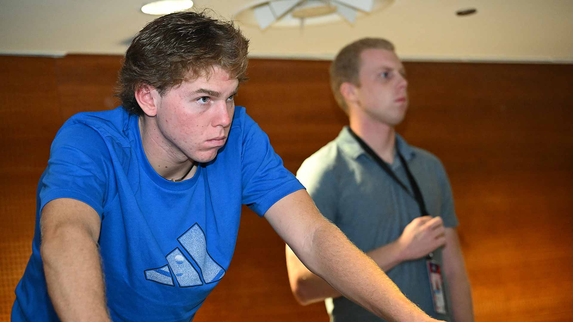 <a href='https://www.atptour.com/en/players/alex-michelsen/m0qi/overview'>Alex Michelsen</a> takes in a briefing on rules and innovation on display in Jeddah.