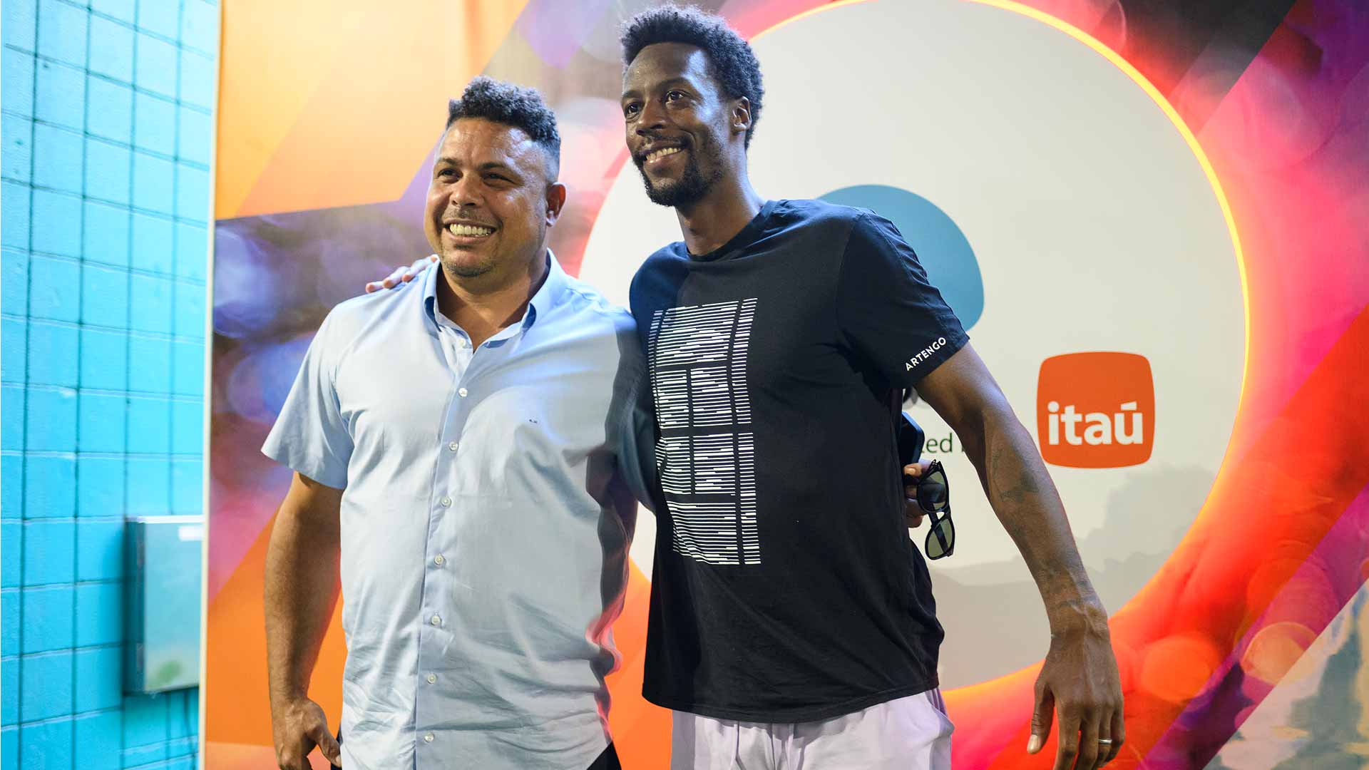 Ronaldo and Gael Monfils pose for a photo in Miami.