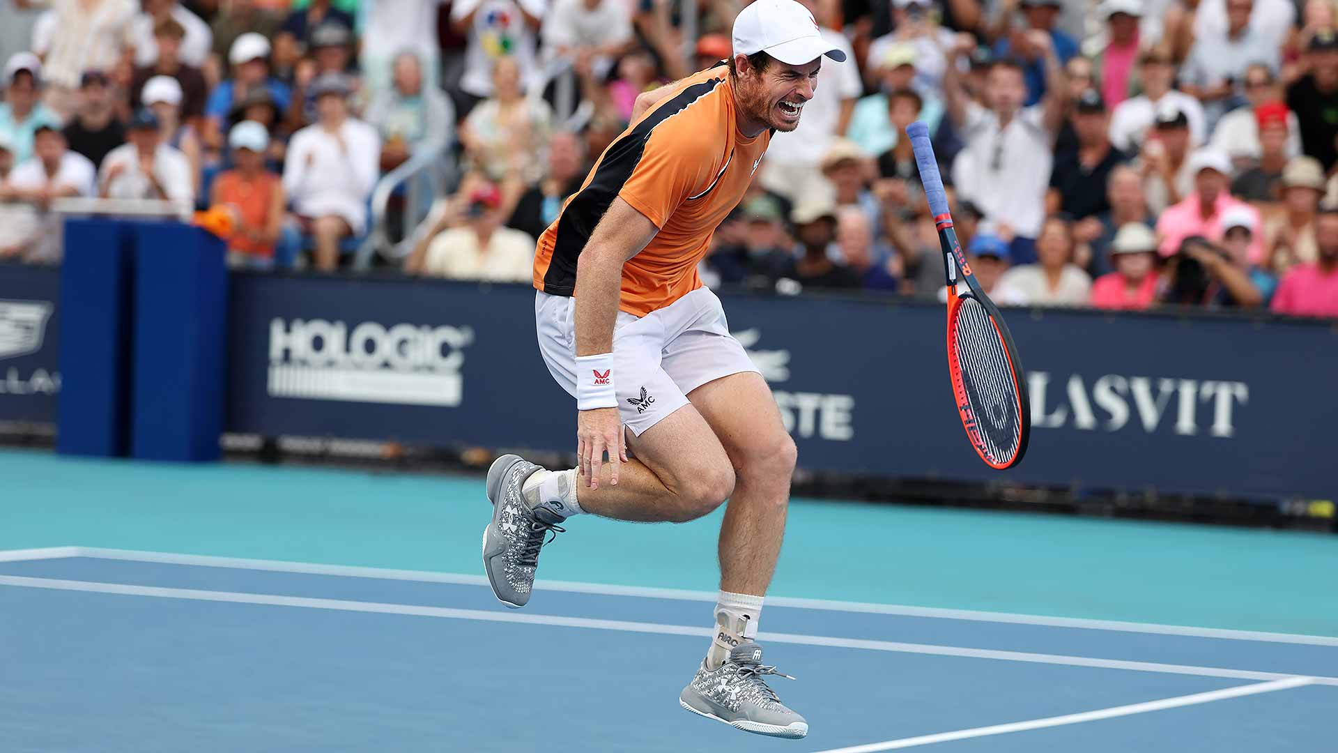 Andy Murray injured his ankle late into his third-round match in Miami against Tomas Machac.