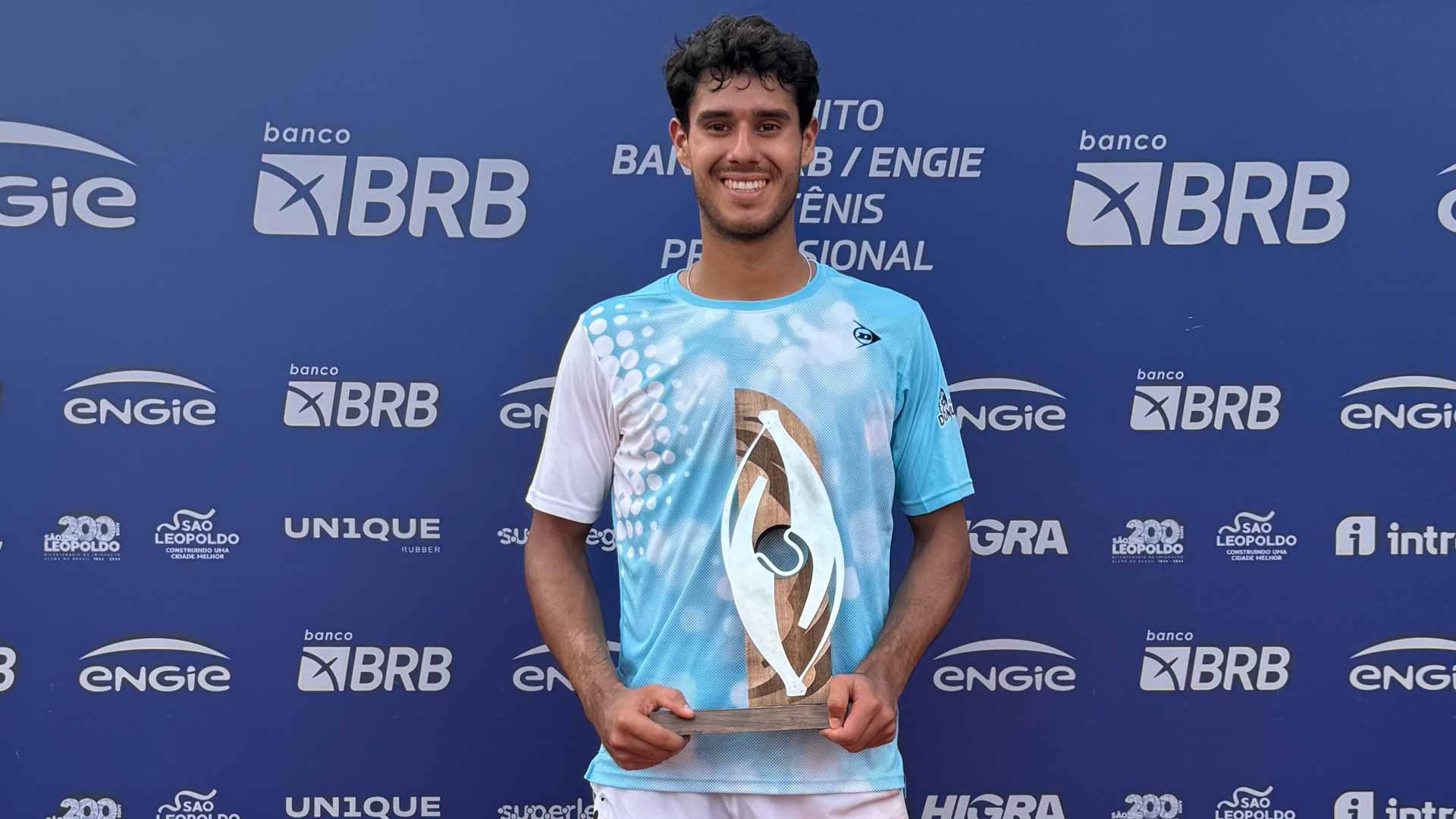 Adolfo Daniel Vallejo is crowned champion at the Sao Leopoldo Challenger.