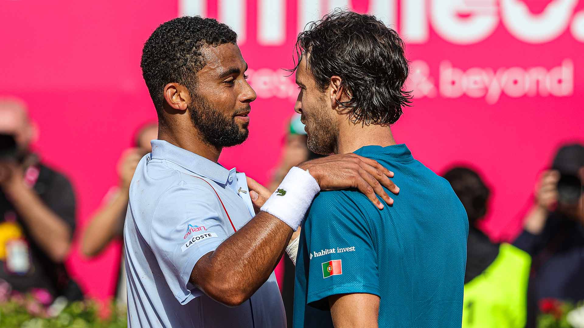 Fils wins Estoril opener, ends Sousa’s singles career