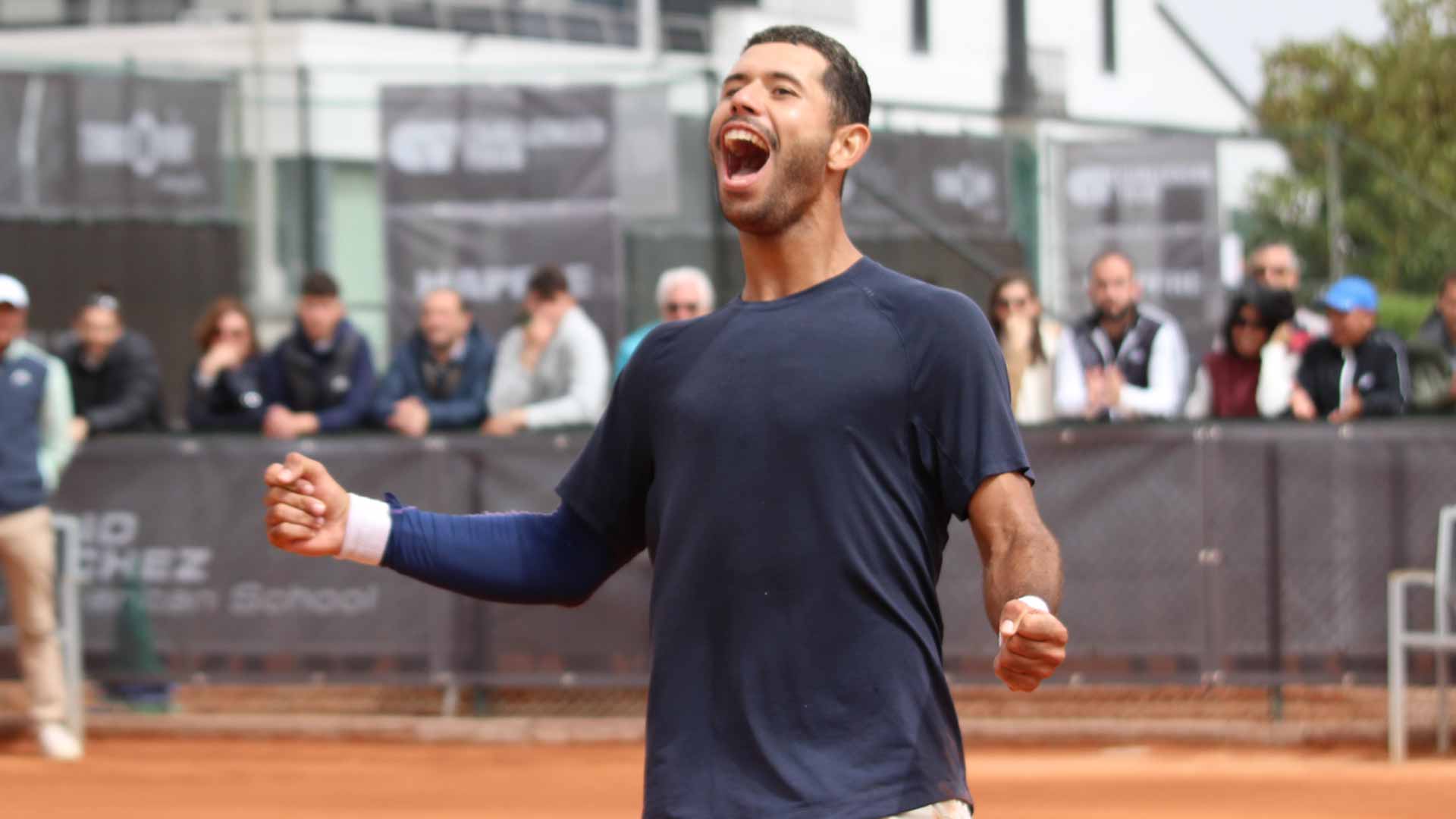 Nick Hardt claims his first ATP Challenger Tour trophy in Barcelona.