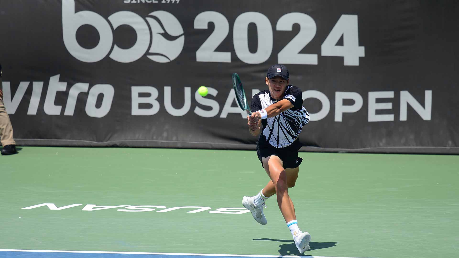 Soonwoo Kwon in action at the 2024 Vitro Busan Open.
