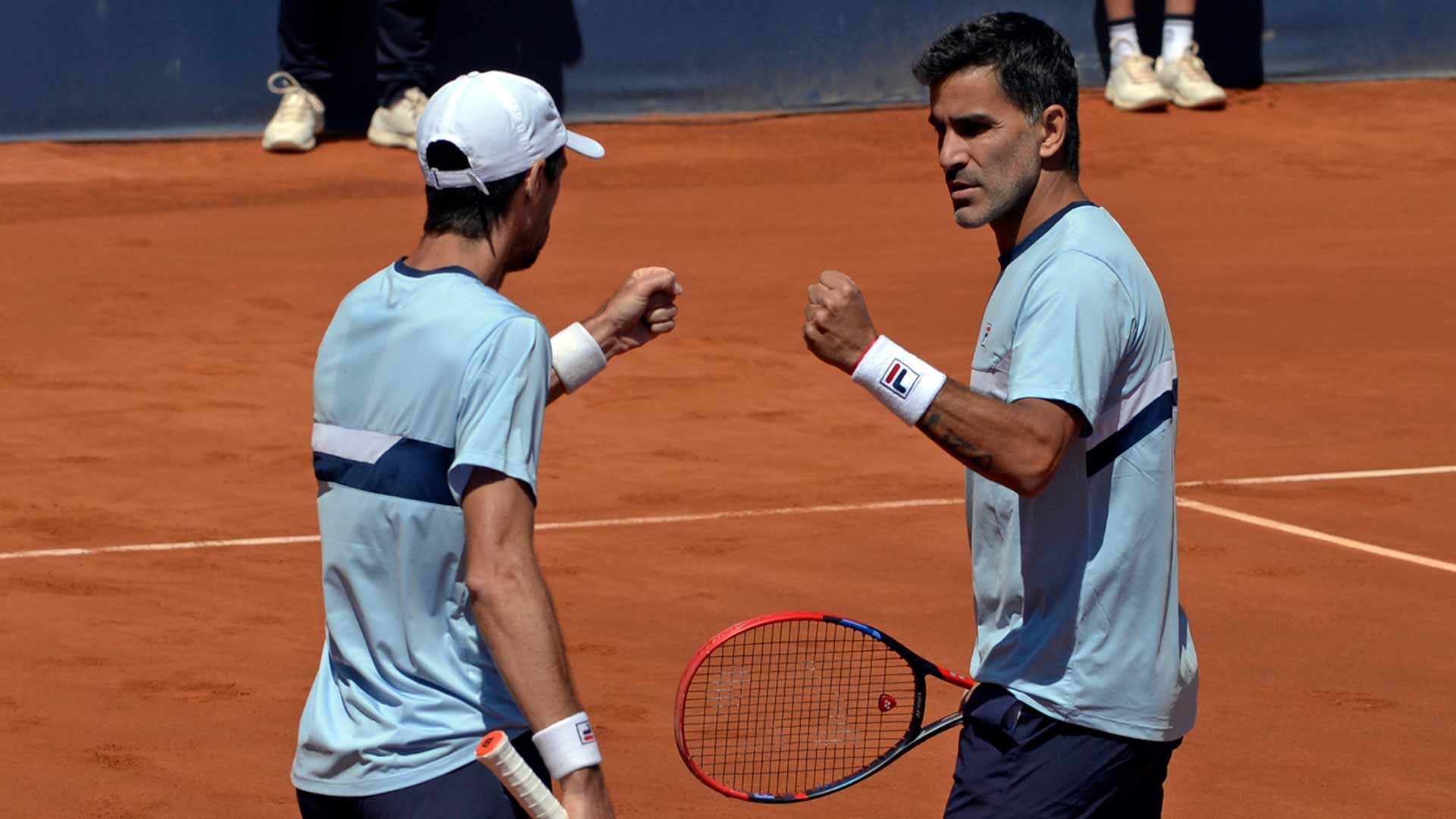 Molteni on brink of 200th win, partners Gonzalez for Barcelona SF spot
