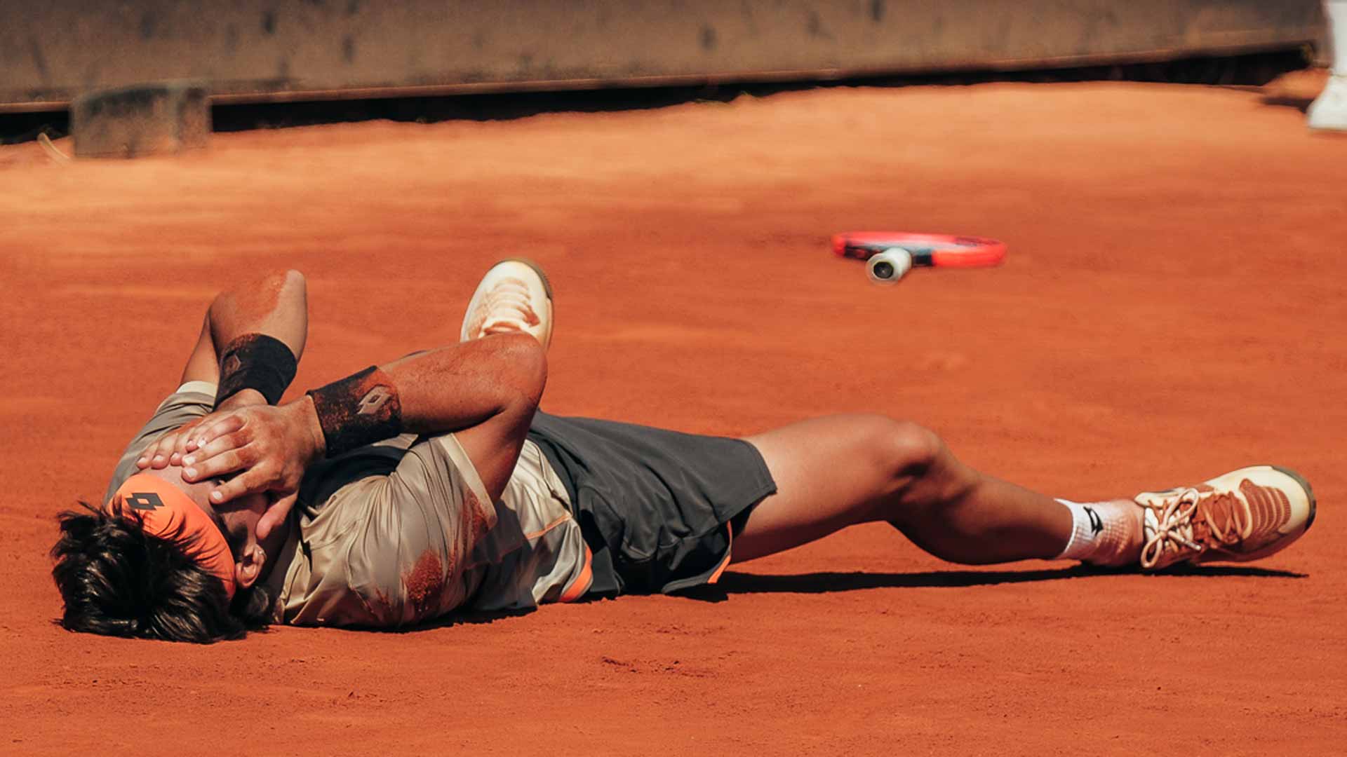 Francisco Comesana celebrates winning the Oeiras Open 3.