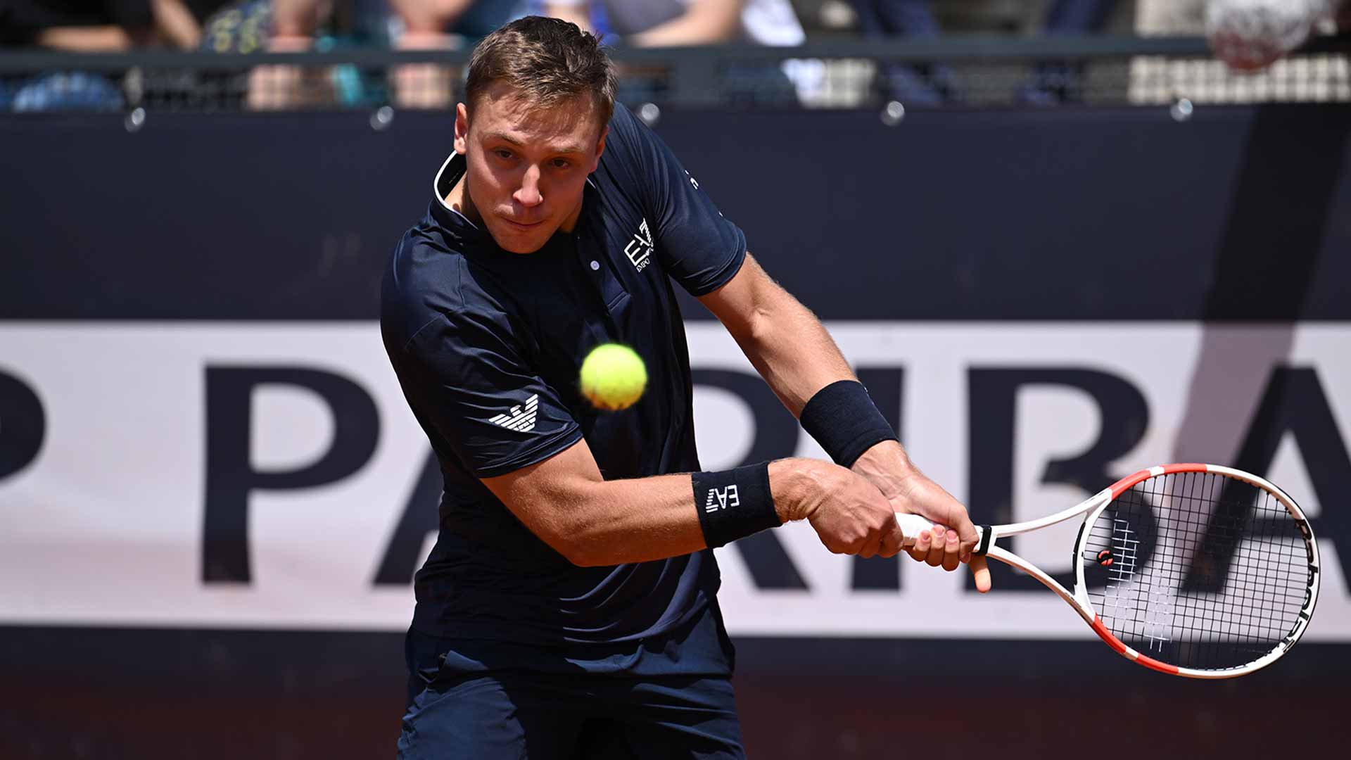 Former #NextGenATP champ Medjedovic advances in Rome, Draper & Struff win