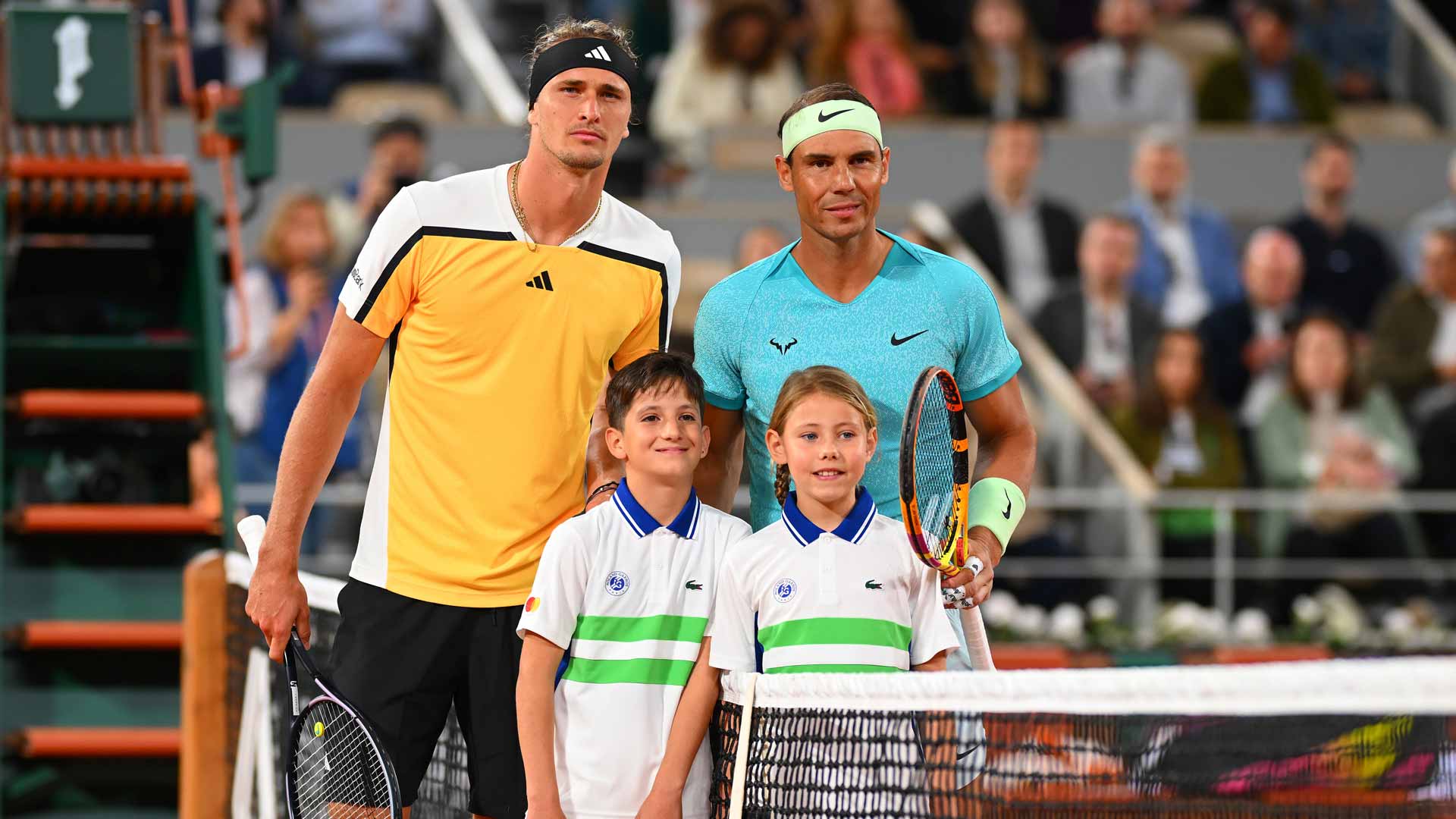 Djokovic, Alcaraz & Swiatek in stands for Nadal vs. Zverev