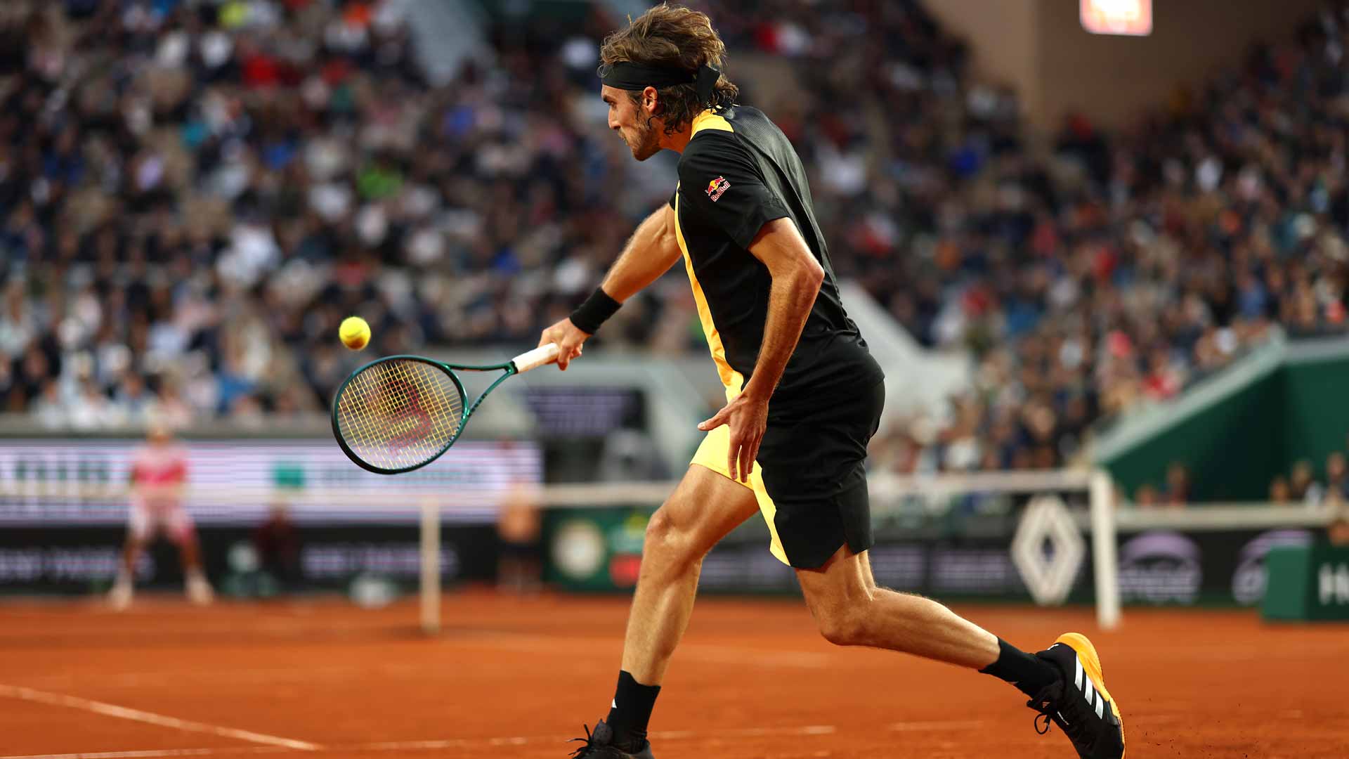 Stefanos Tsitsipas advances Friday at Roland Garros after one hour, 31 minutes.