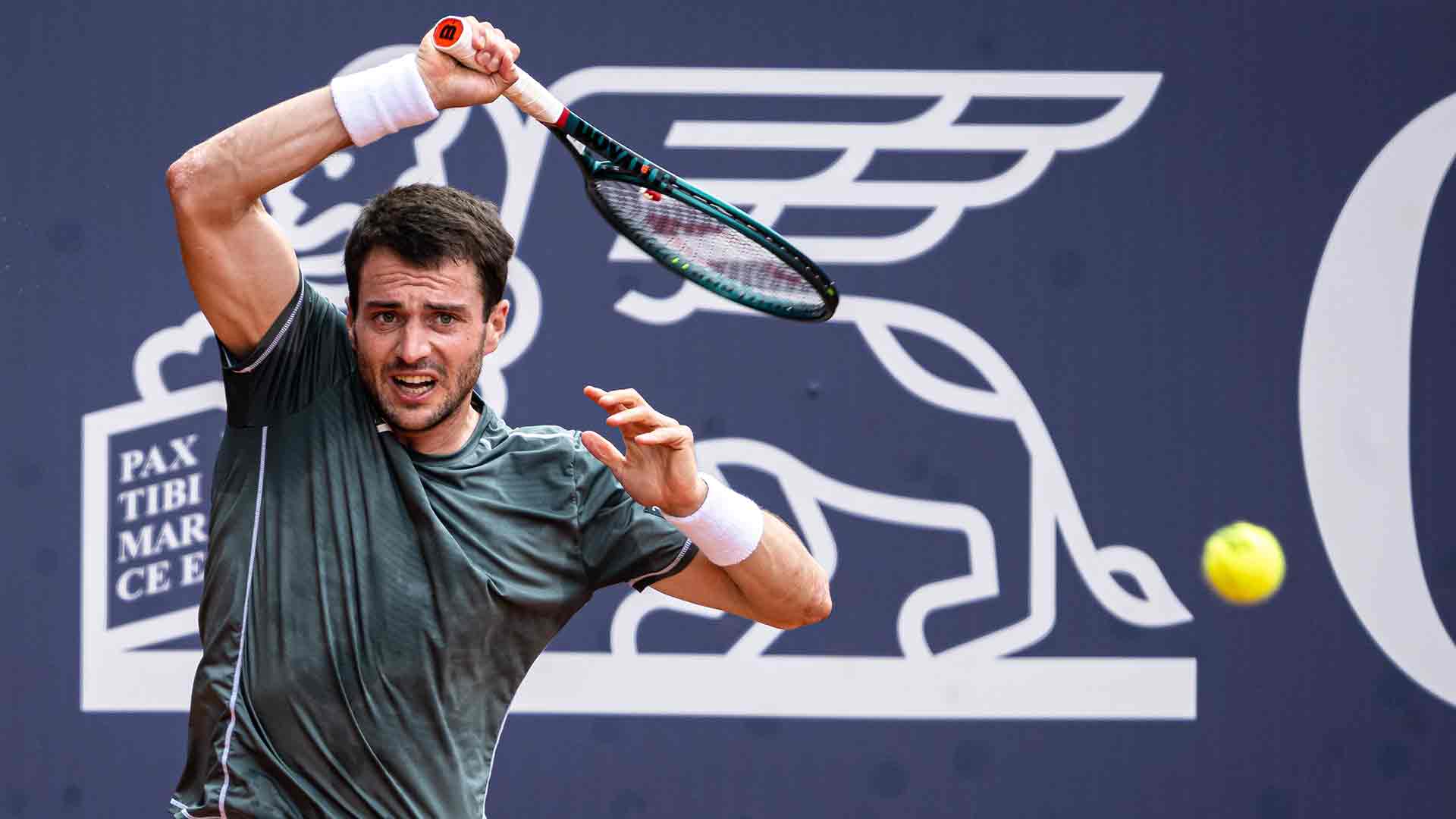 Pedro Martínez debutó este miércoles en segunda ronda de Kiztbühel ante Sumit Nagal.