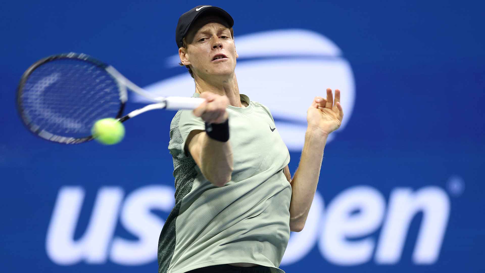 Jannik Sinner deja en 3-1 su Lexus ATP HeadToHead con Tommy Paul tras batirlo en 4R del US Open.