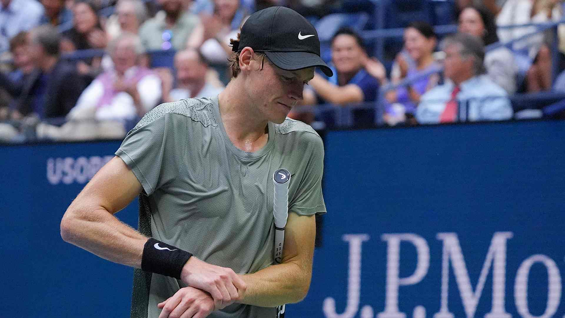 <a href='https://www.atptour.com/en/players/jannik-sinner/s0ag/overview'>Jannik Sinner</a>