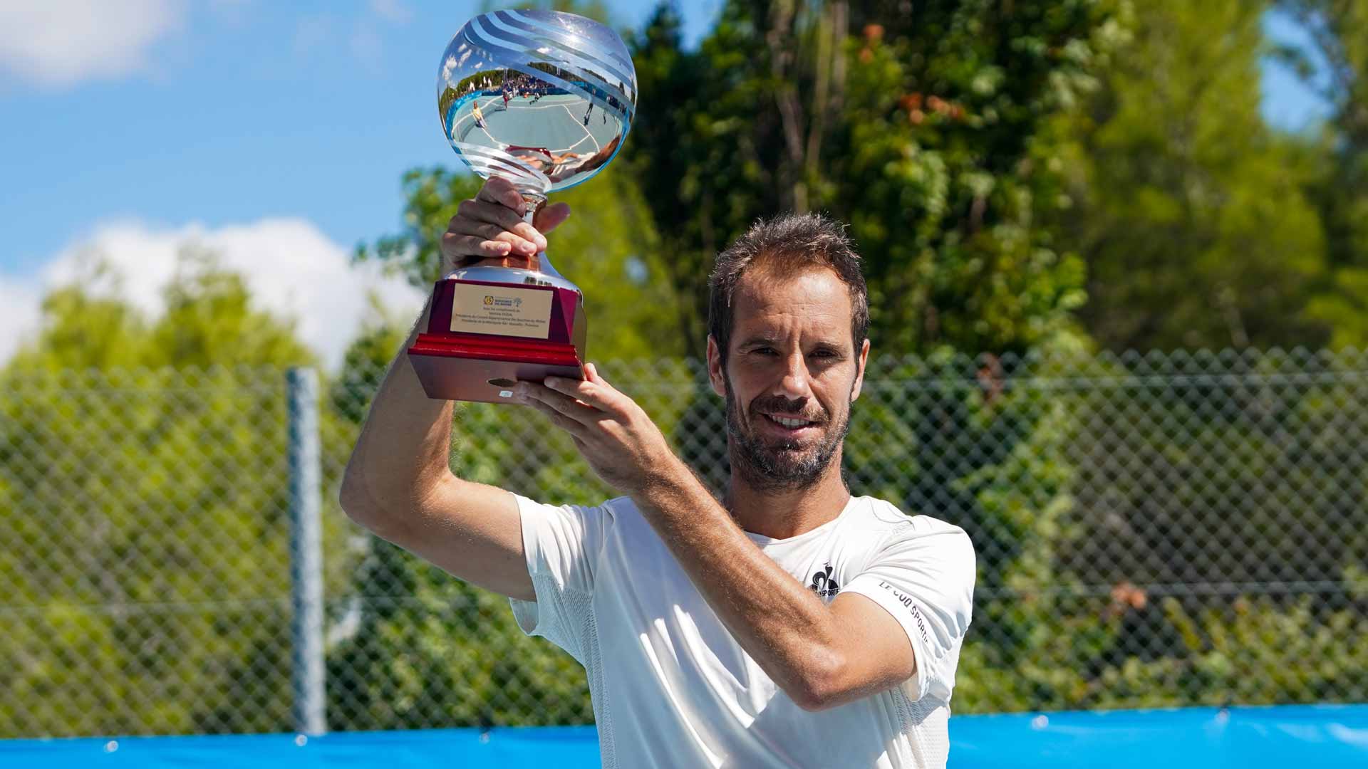 Richard Gasquet se coronó en el torneo ATP Challenger Tour de Cassis, Francia.