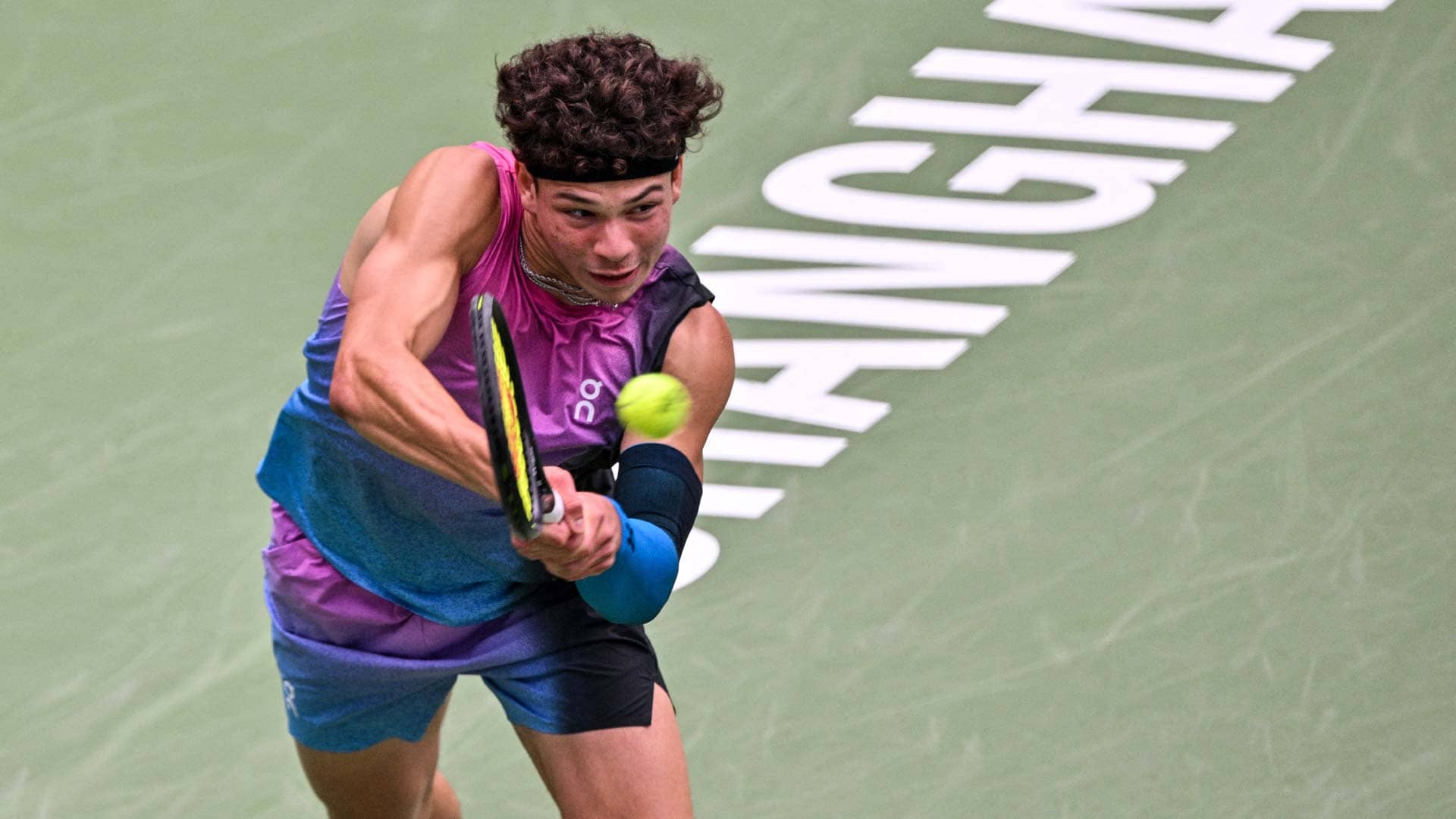 'Evolving' Ben Shelton plays it cool in Shanghai win vs. Denis ...